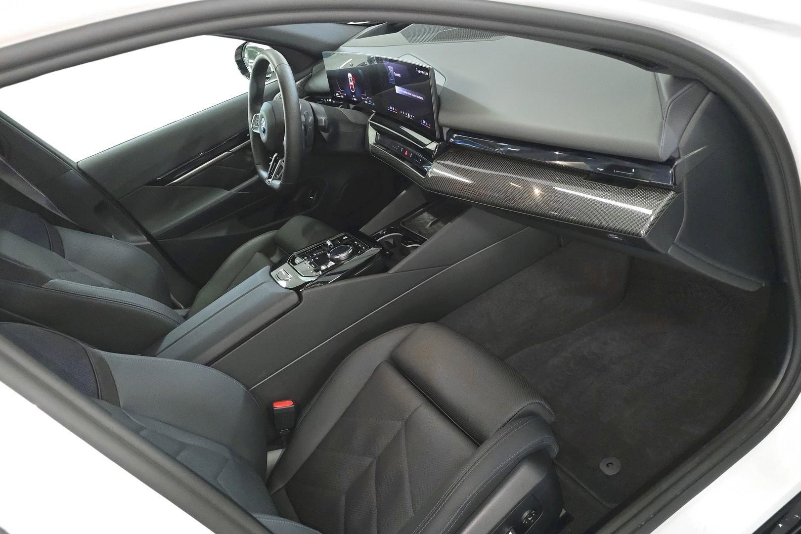 BMW 550 2026
