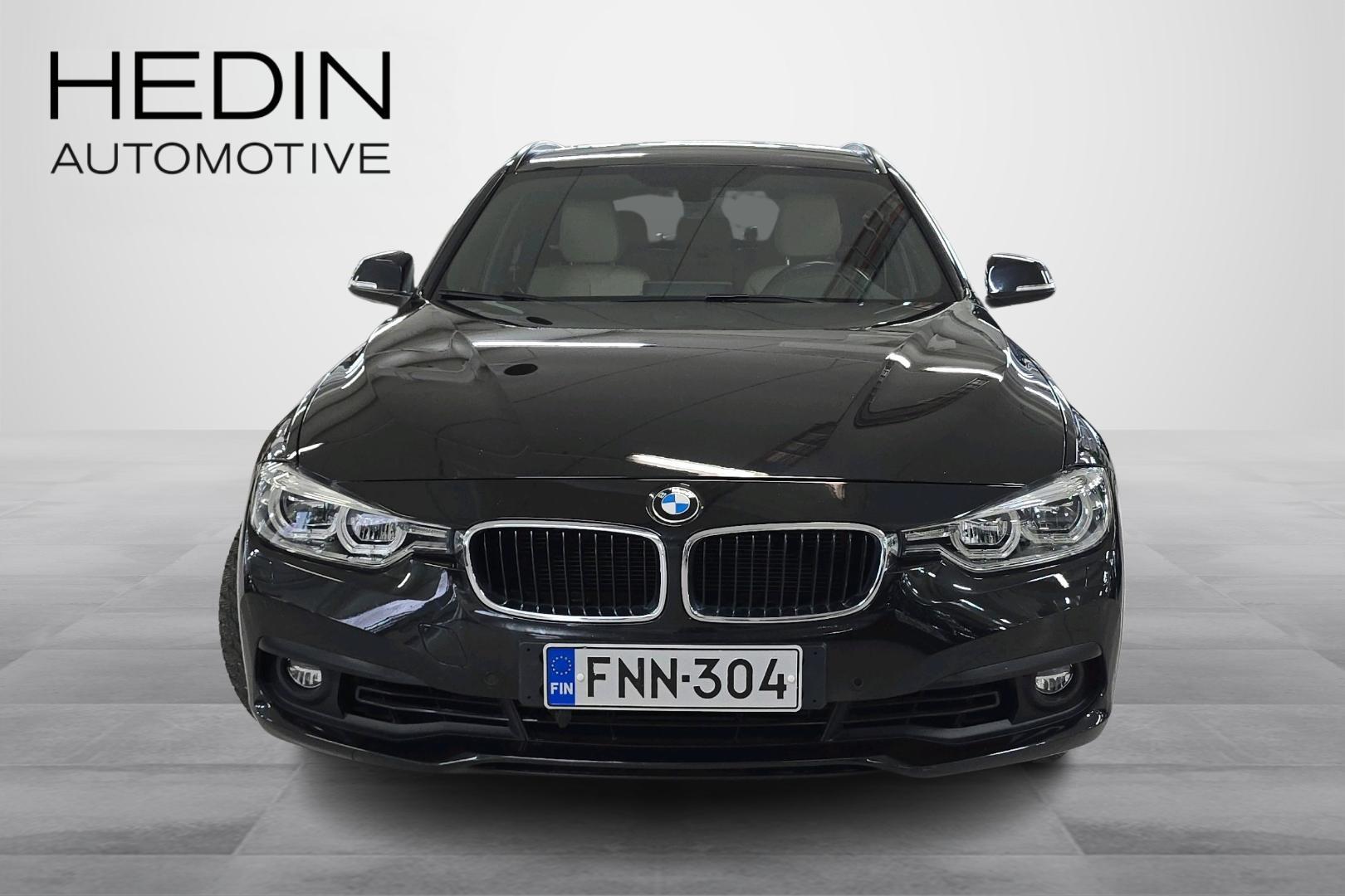 BMW 318 2019