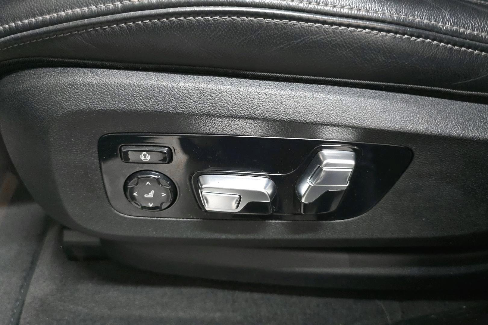 BMW X5 2021