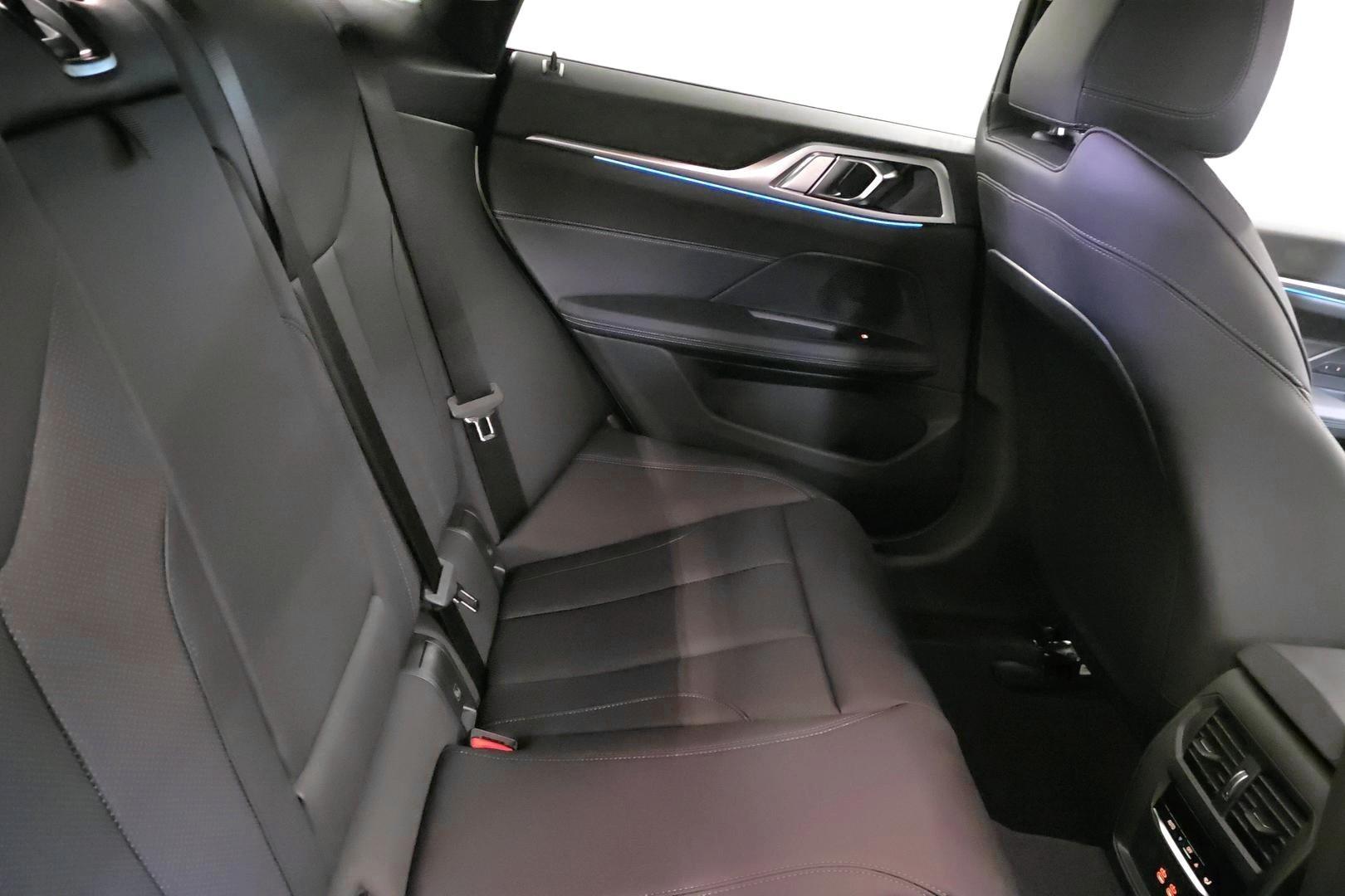 BMW i4 2026