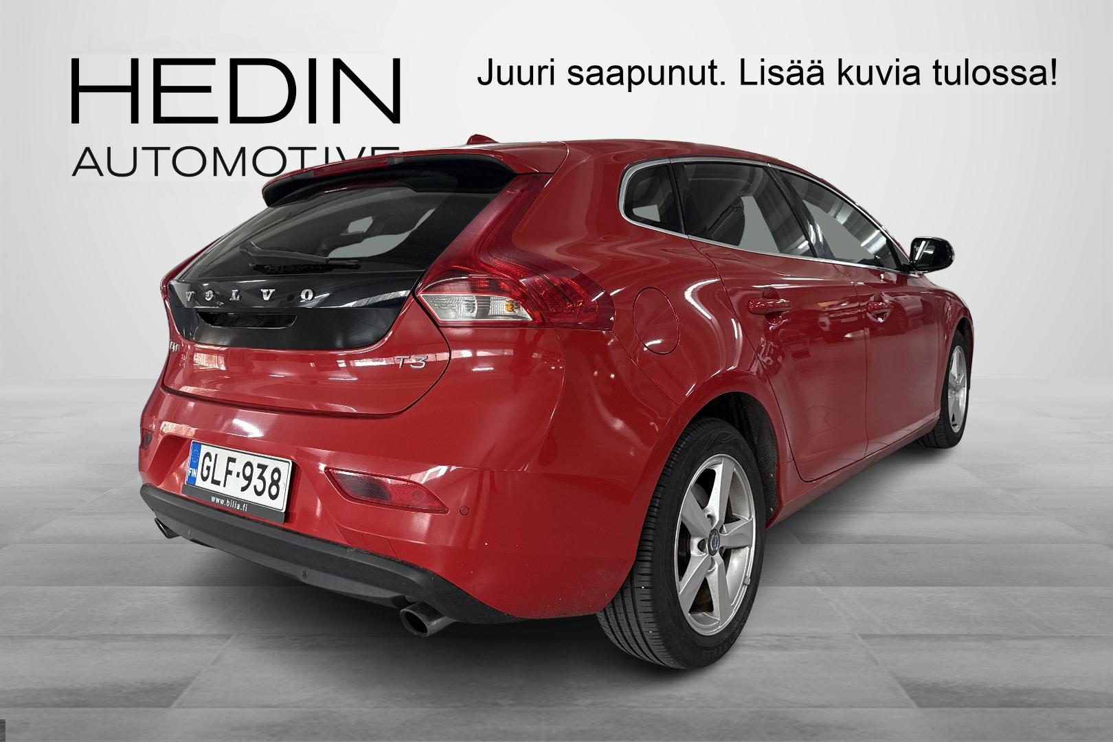 Volvo V40 2014