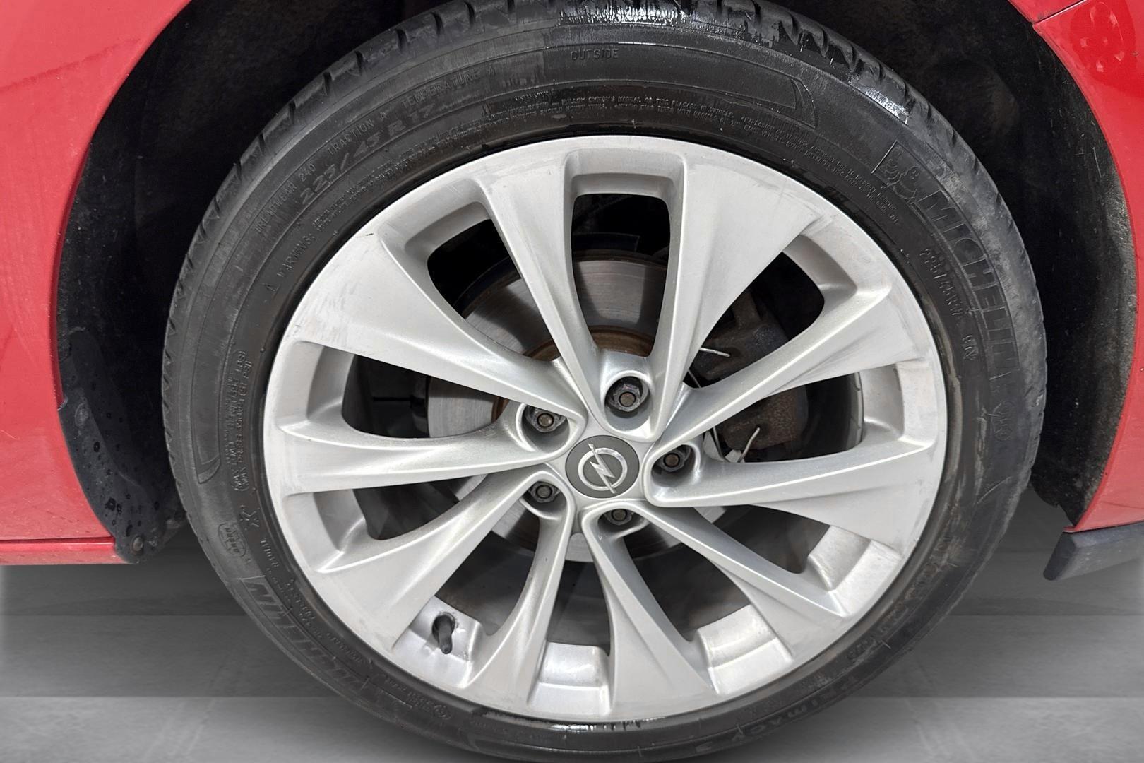 Opel Astra 2015