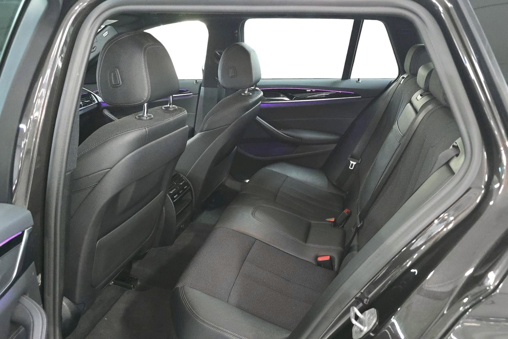 BMW 518 2019