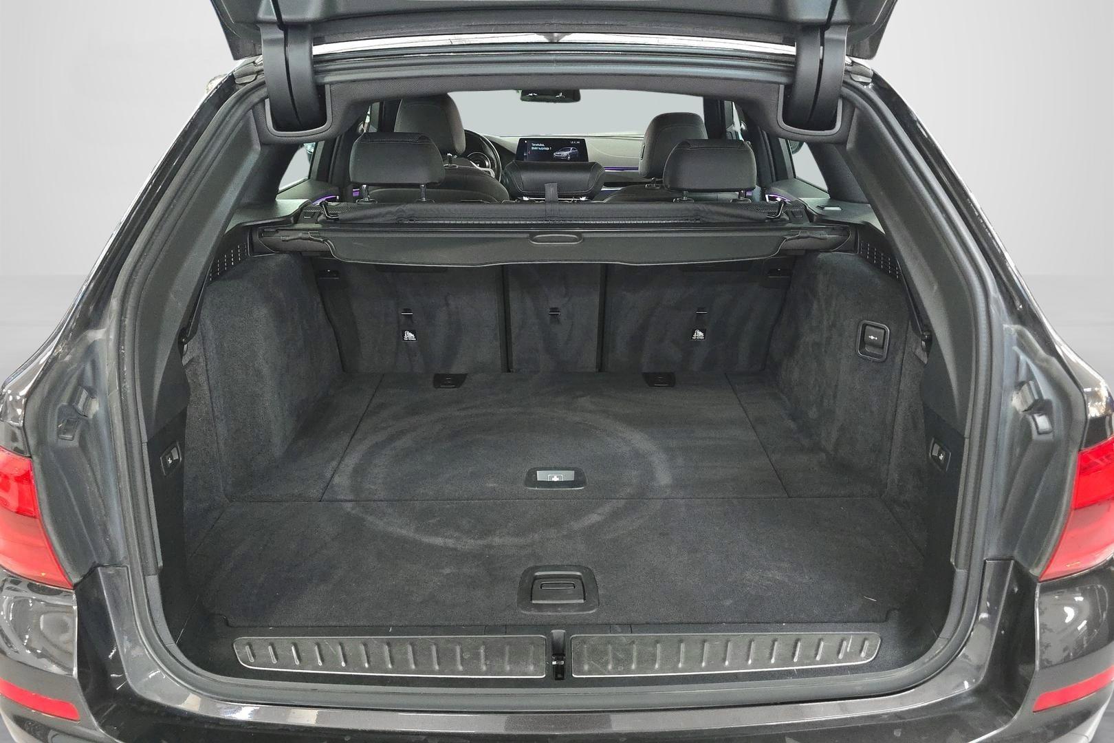 BMW 518 2019