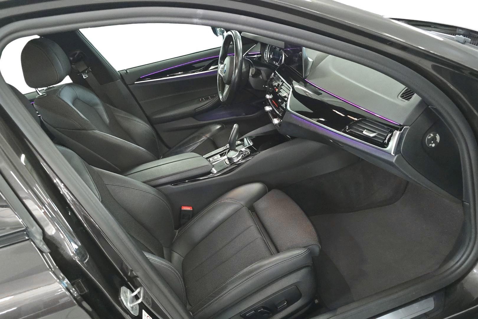 BMW 518 2019