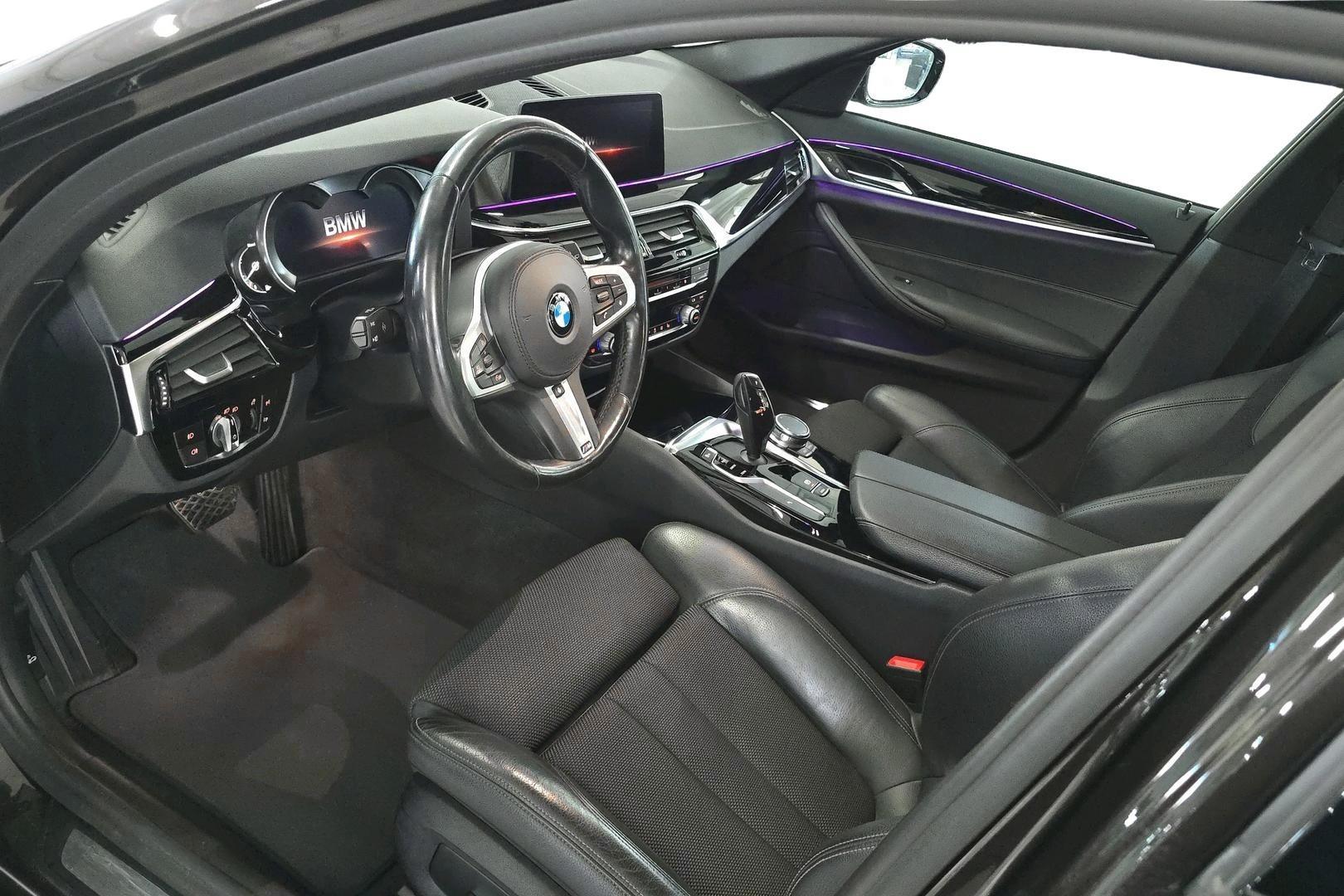 BMW 518 2019
