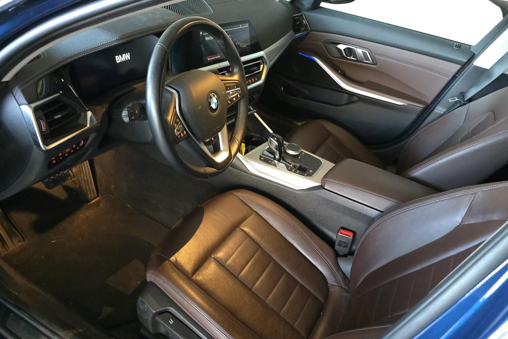 BMW 320 2021