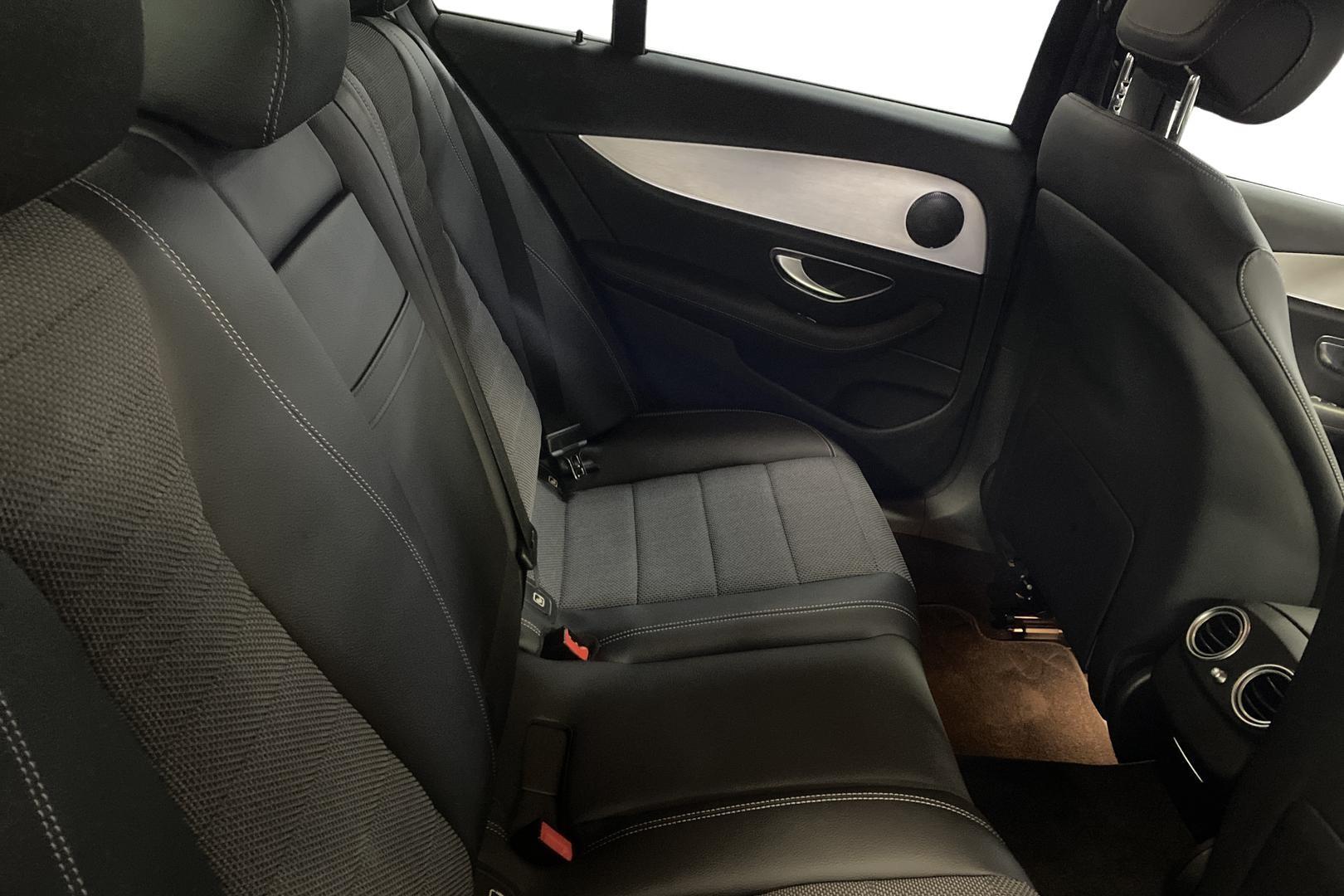 Mercedes-Benz E 2023