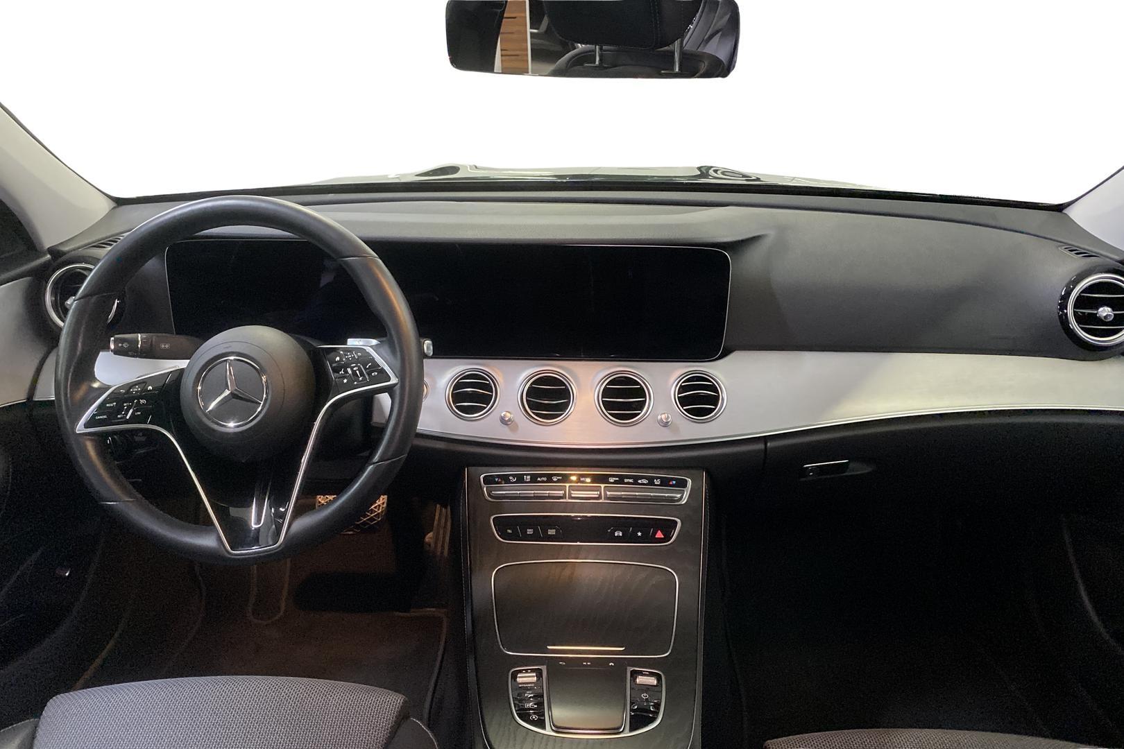 Mercedes-Benz E 2023