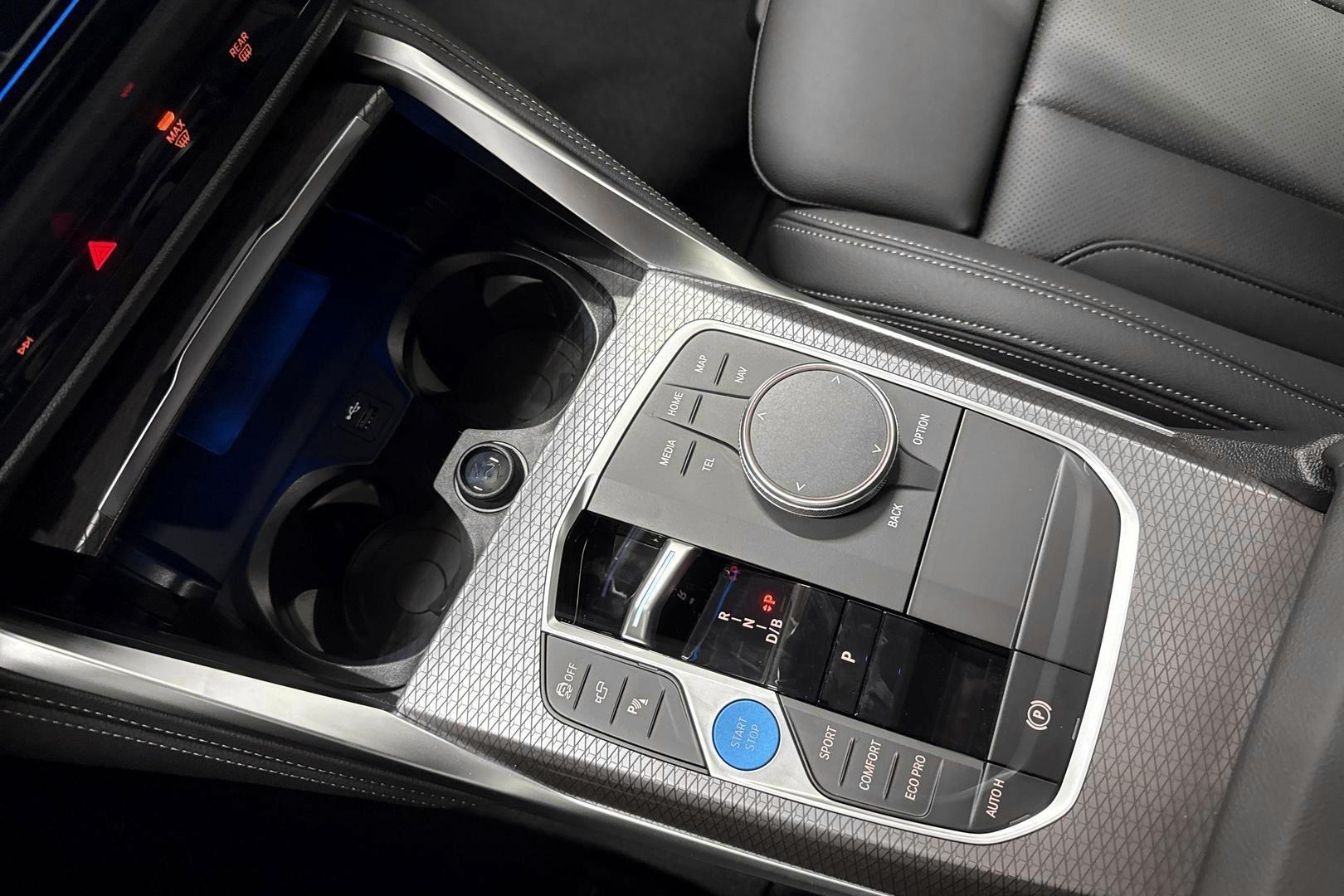 BMW i4 M60 26