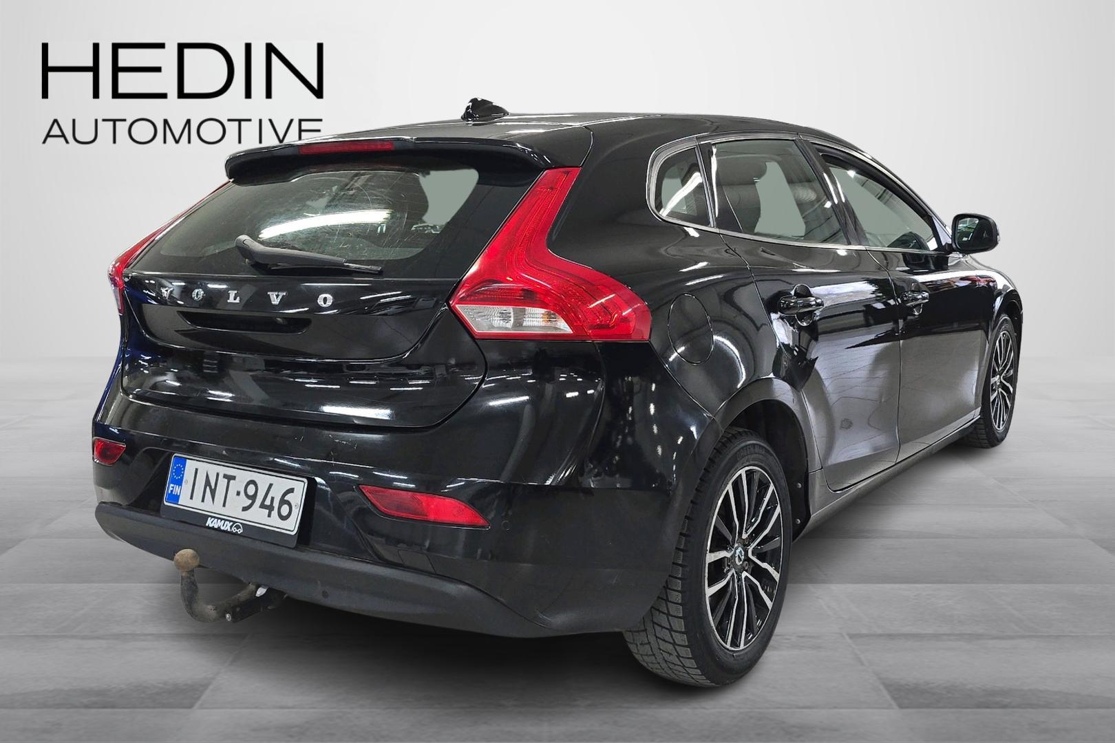 Volvo V40 2017