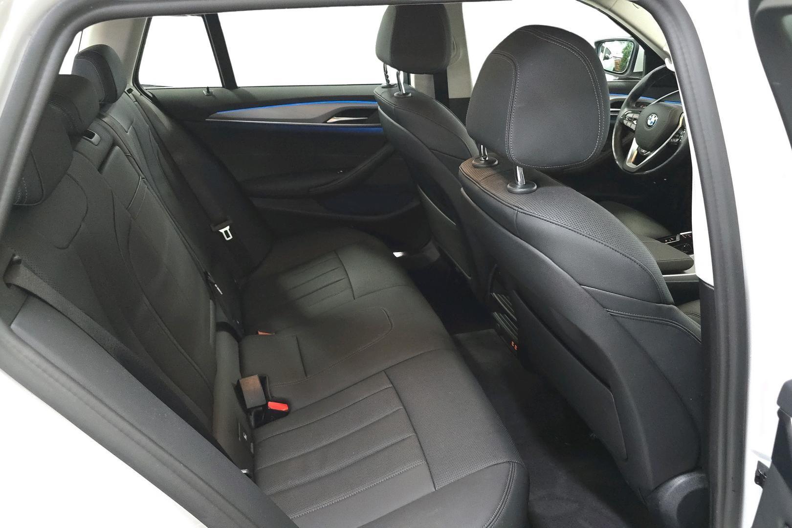 BMW 530 2023
