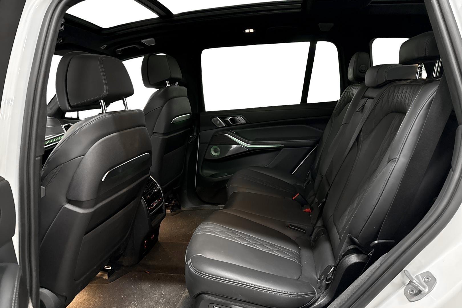 BMW X7 2023