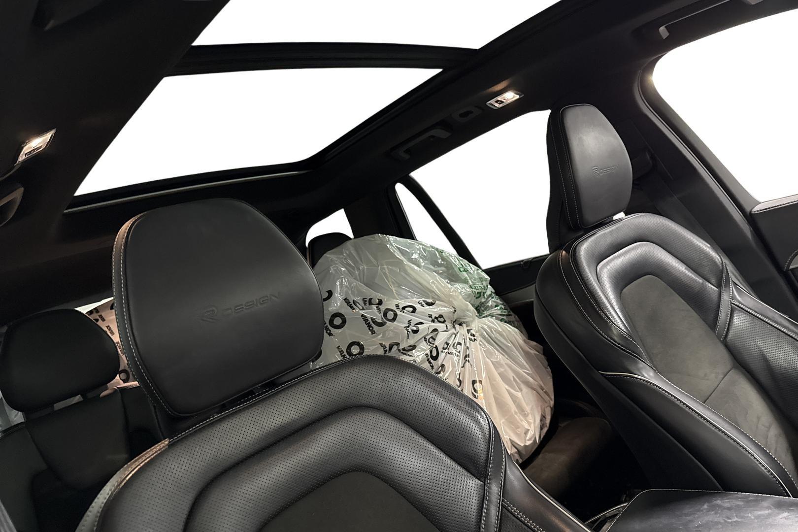 VOLVO XC90 2019