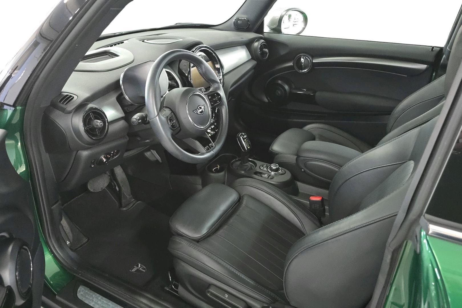 MINI Hatchback 2023