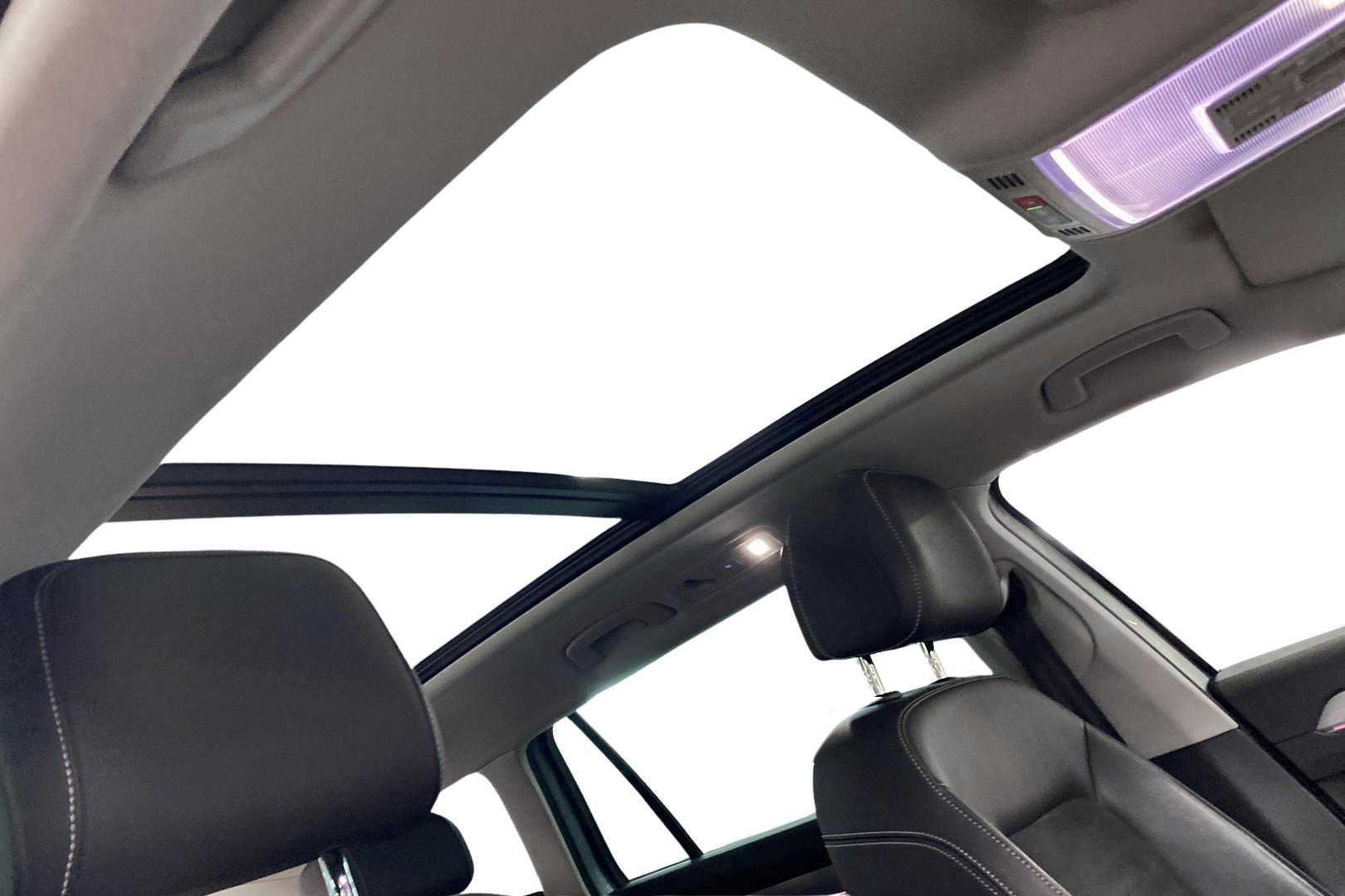 VOLKSWAGEN PASSAT 2020