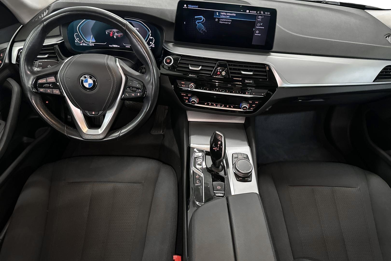 BMW 530 2021