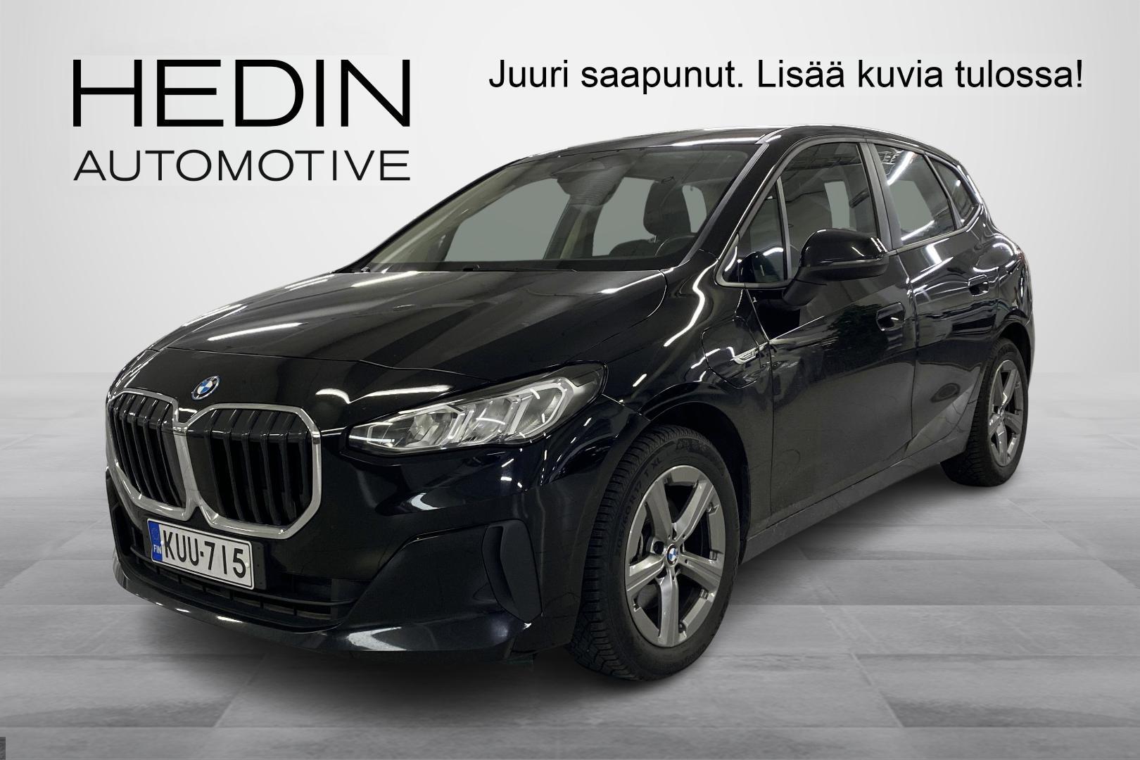 BMW 225 2023