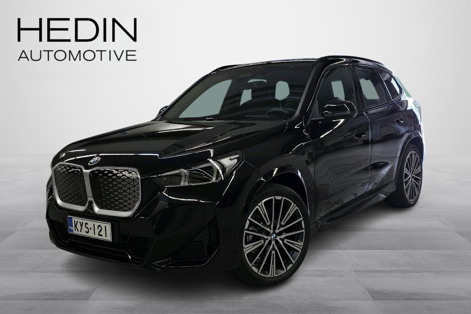 BMW iX1 1