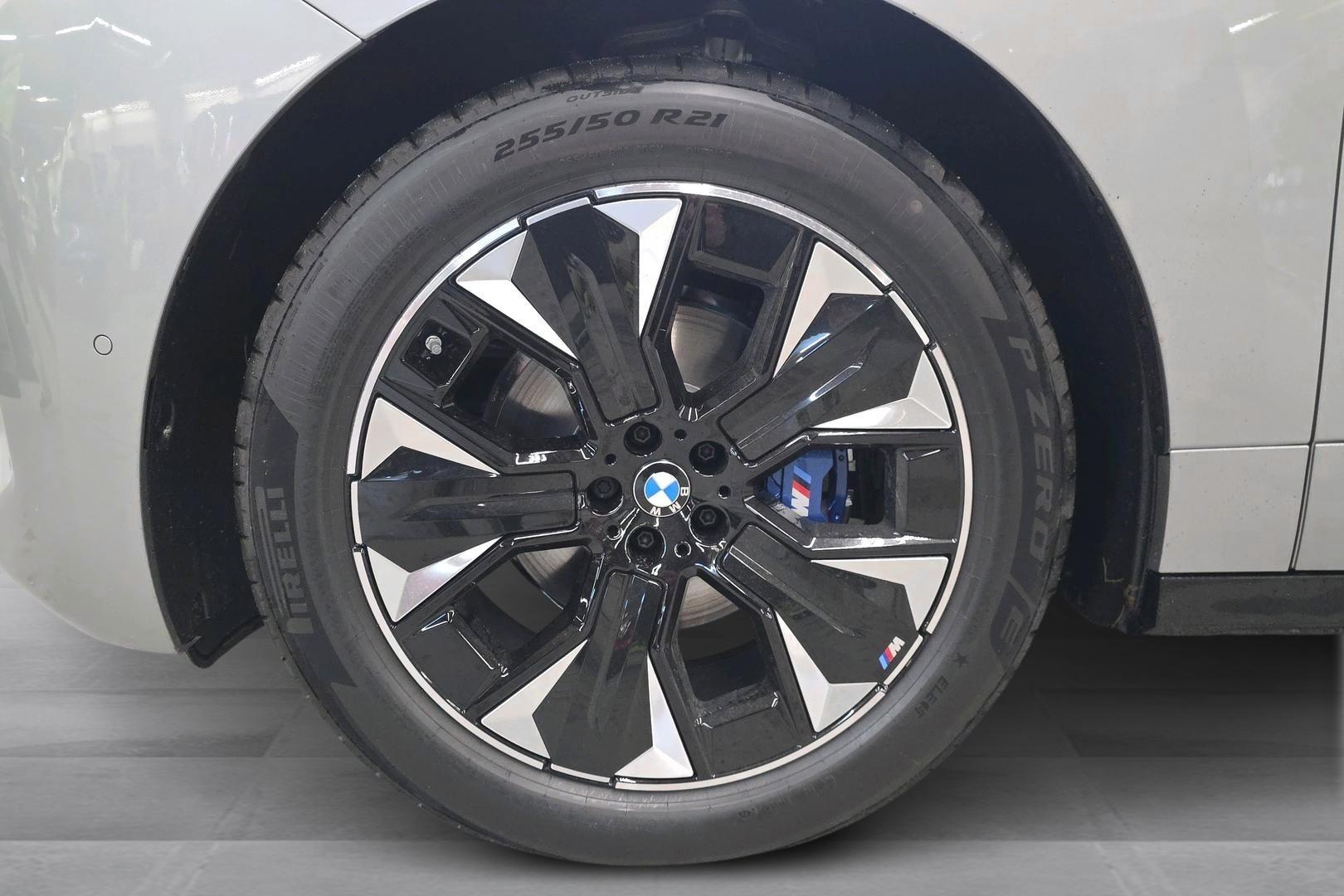 BMW iX 2027