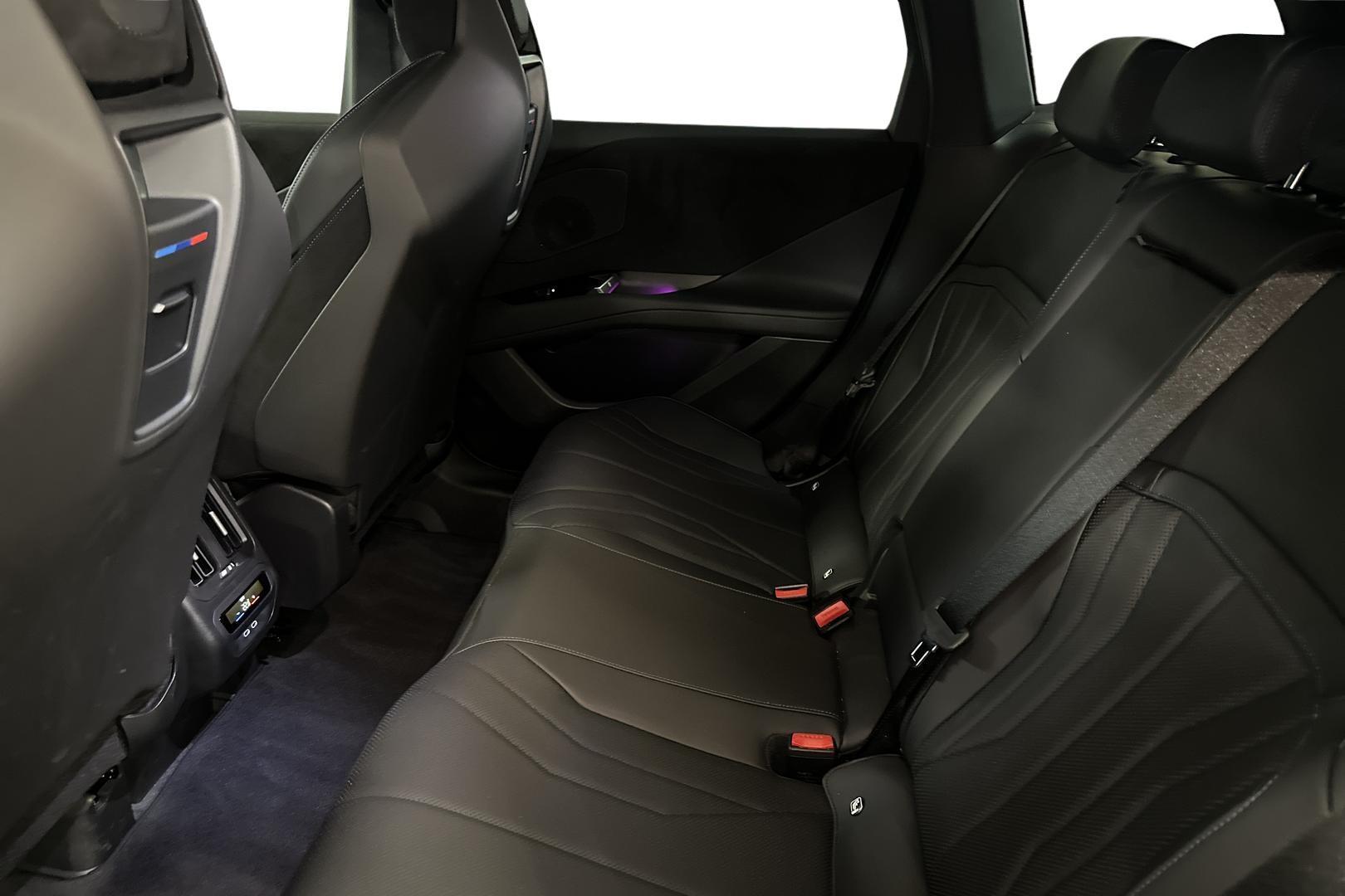 BMW iX3 2026