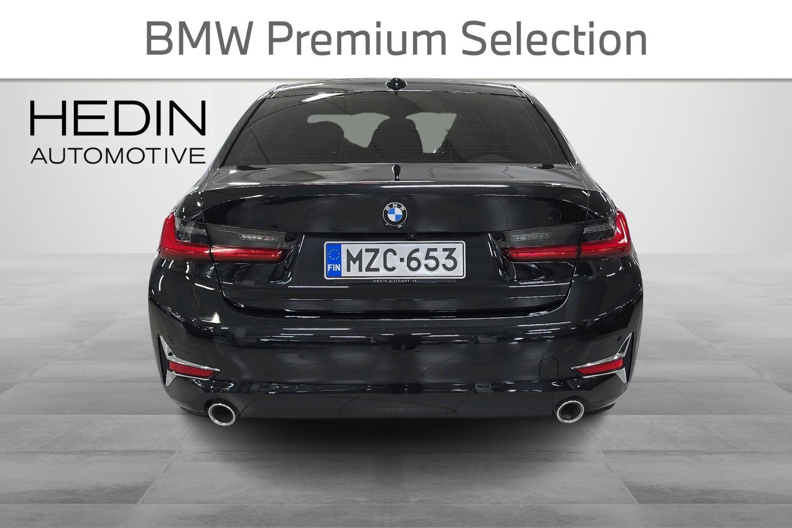 BMW 330 2021