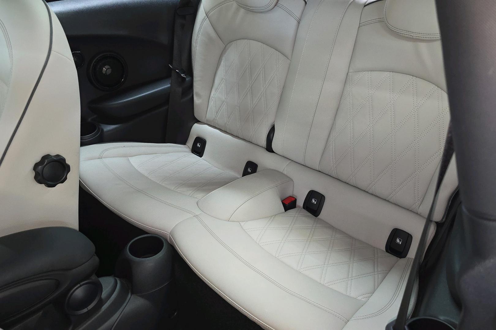 MINI Hatchback 12
