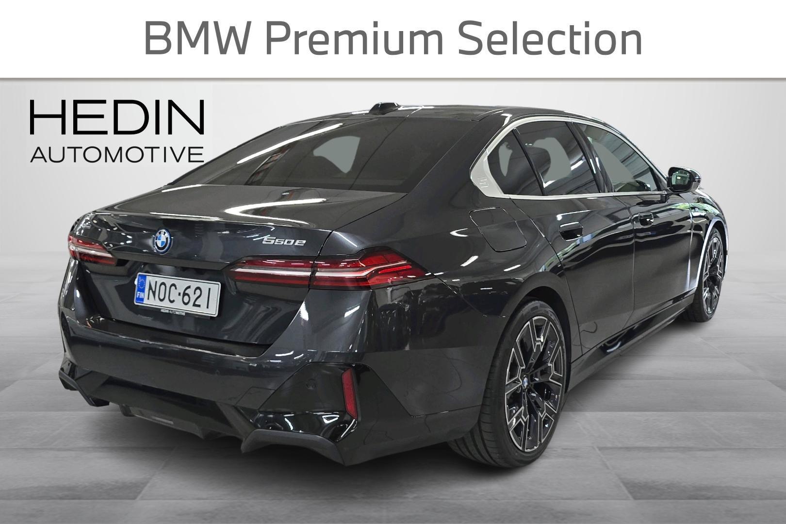 BMW 550 2024