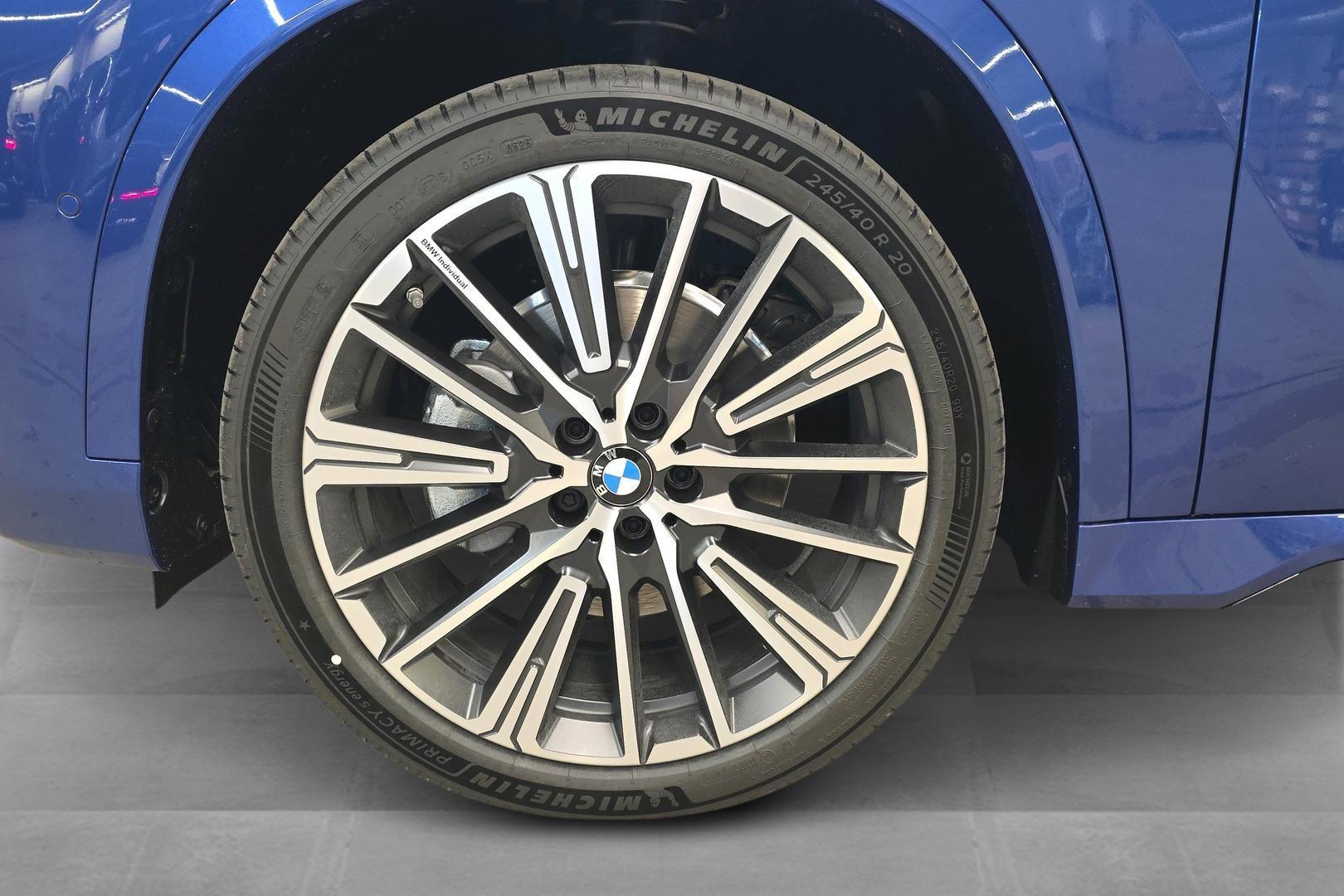 BMW iX1 2026