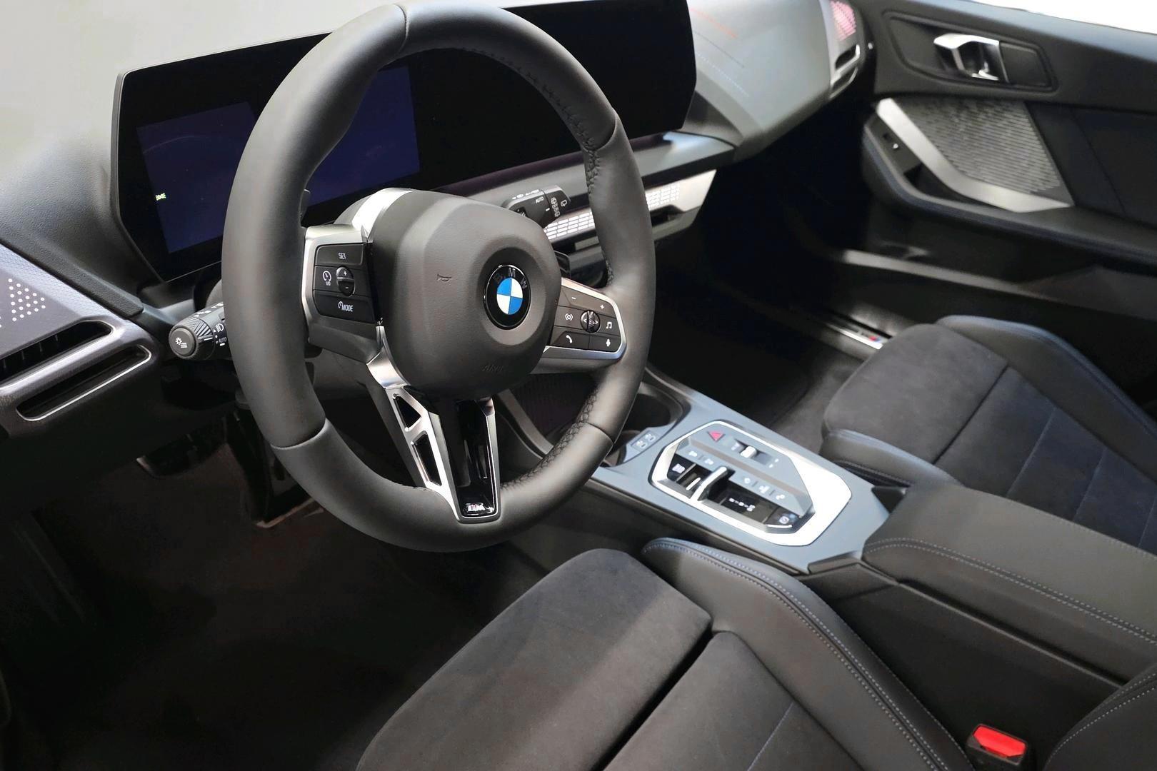BMW 120 2026