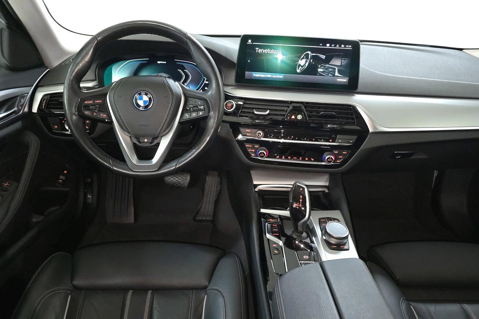 BMW 530 2023