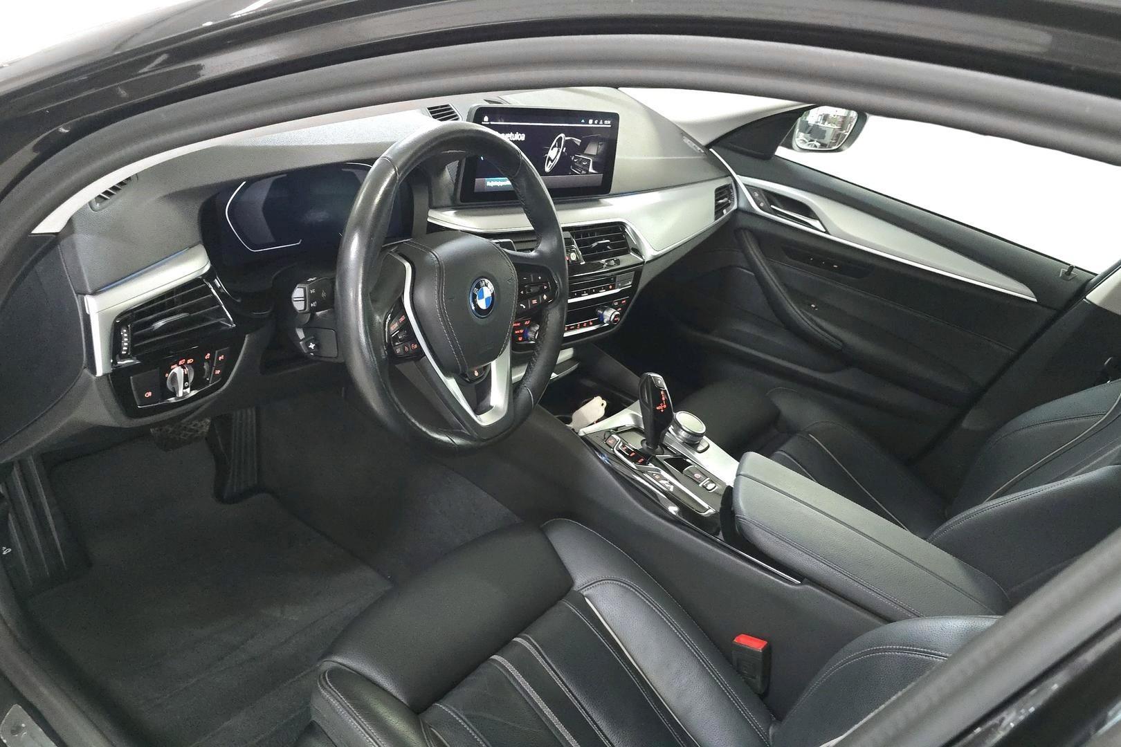BMW 530 2023