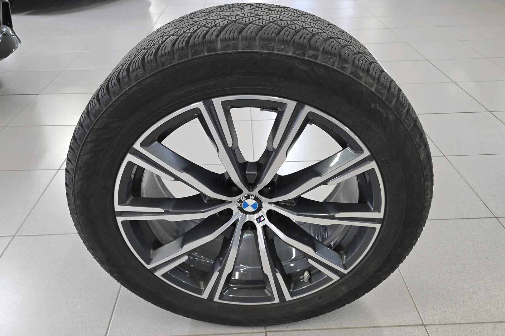 BMW X5 2024