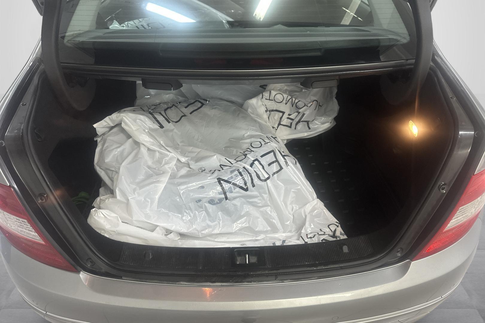 Mercedes-Benz C 2010