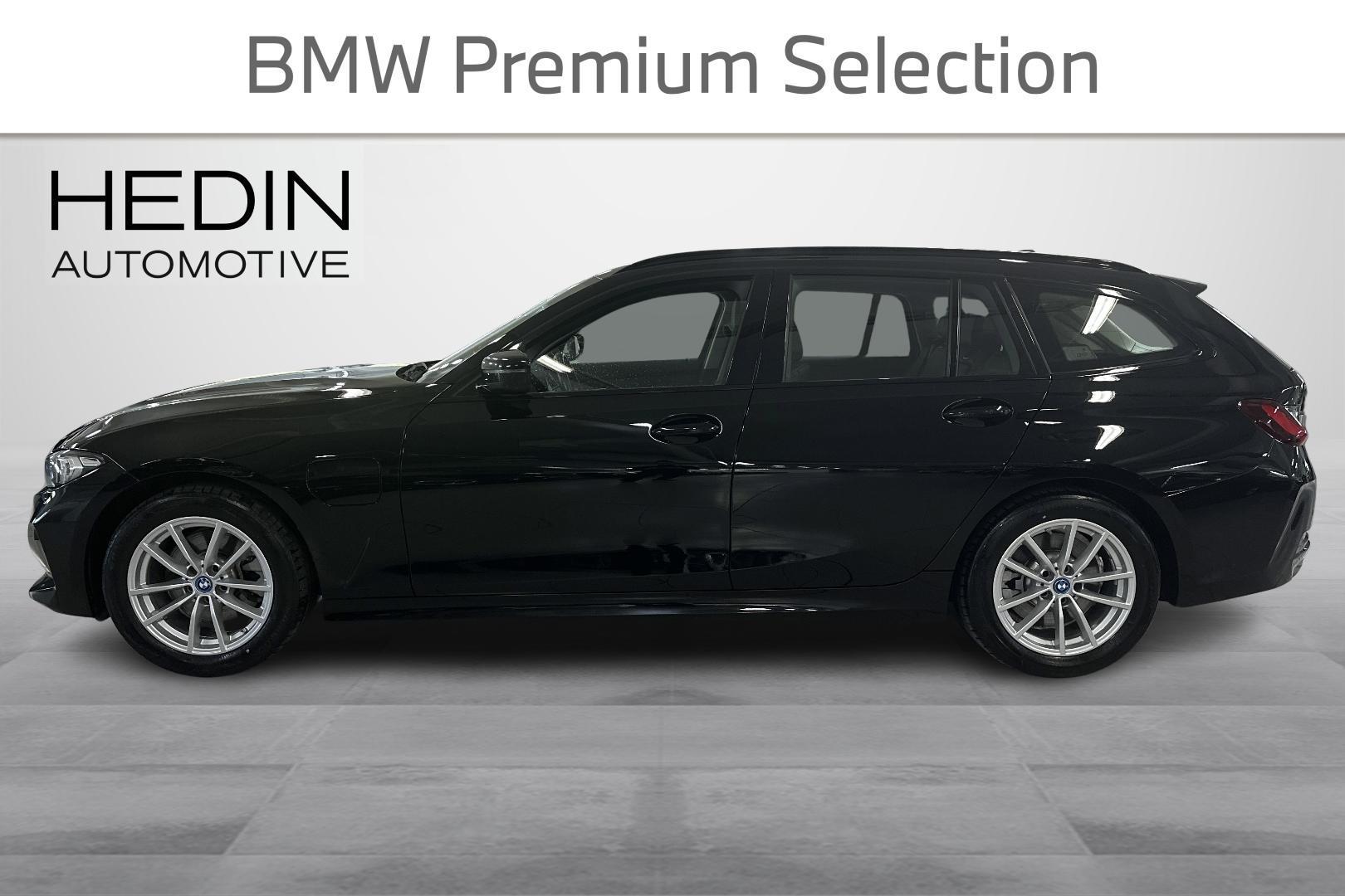 BMW 330 2024