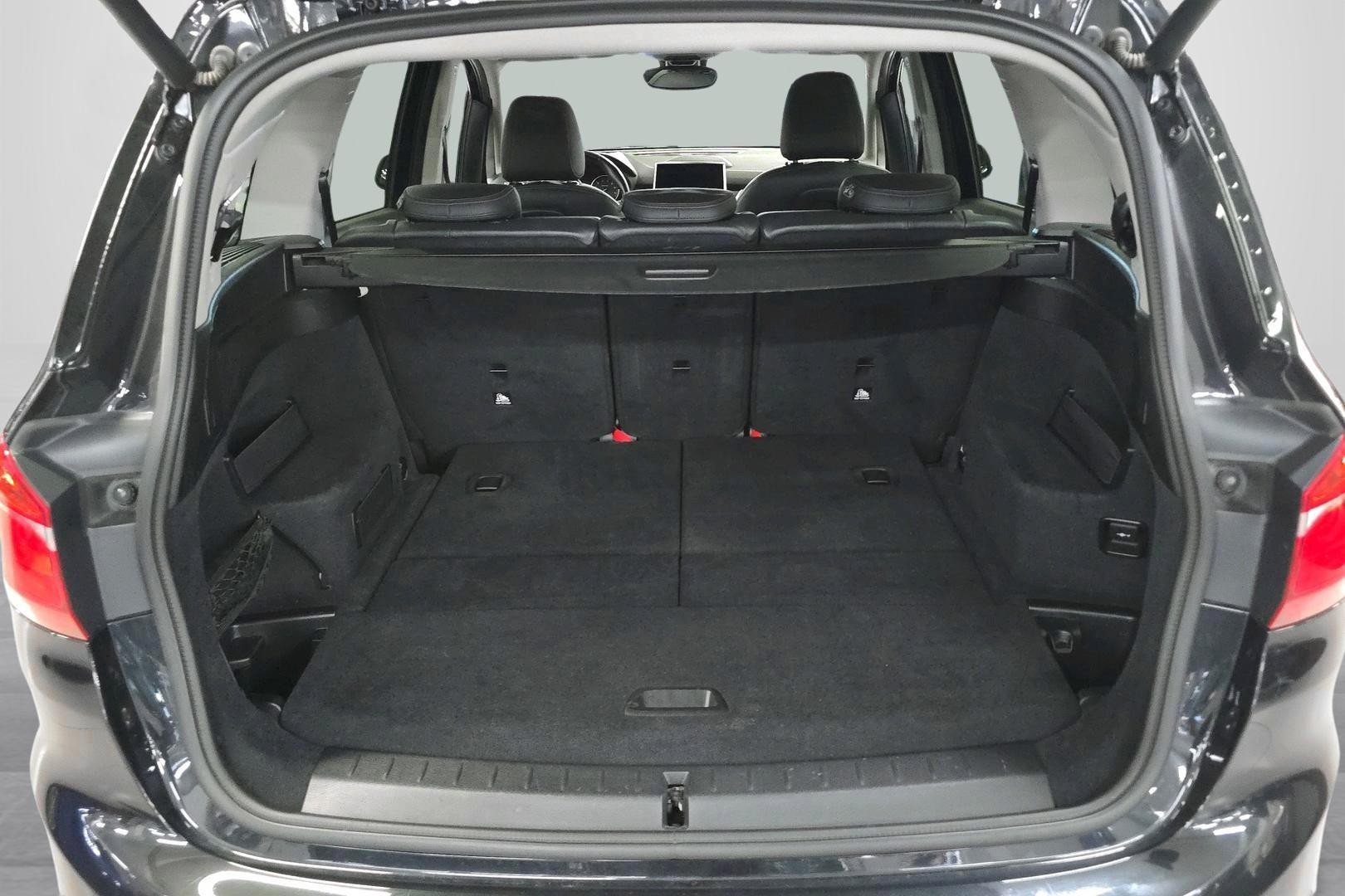 BMW 220 2016