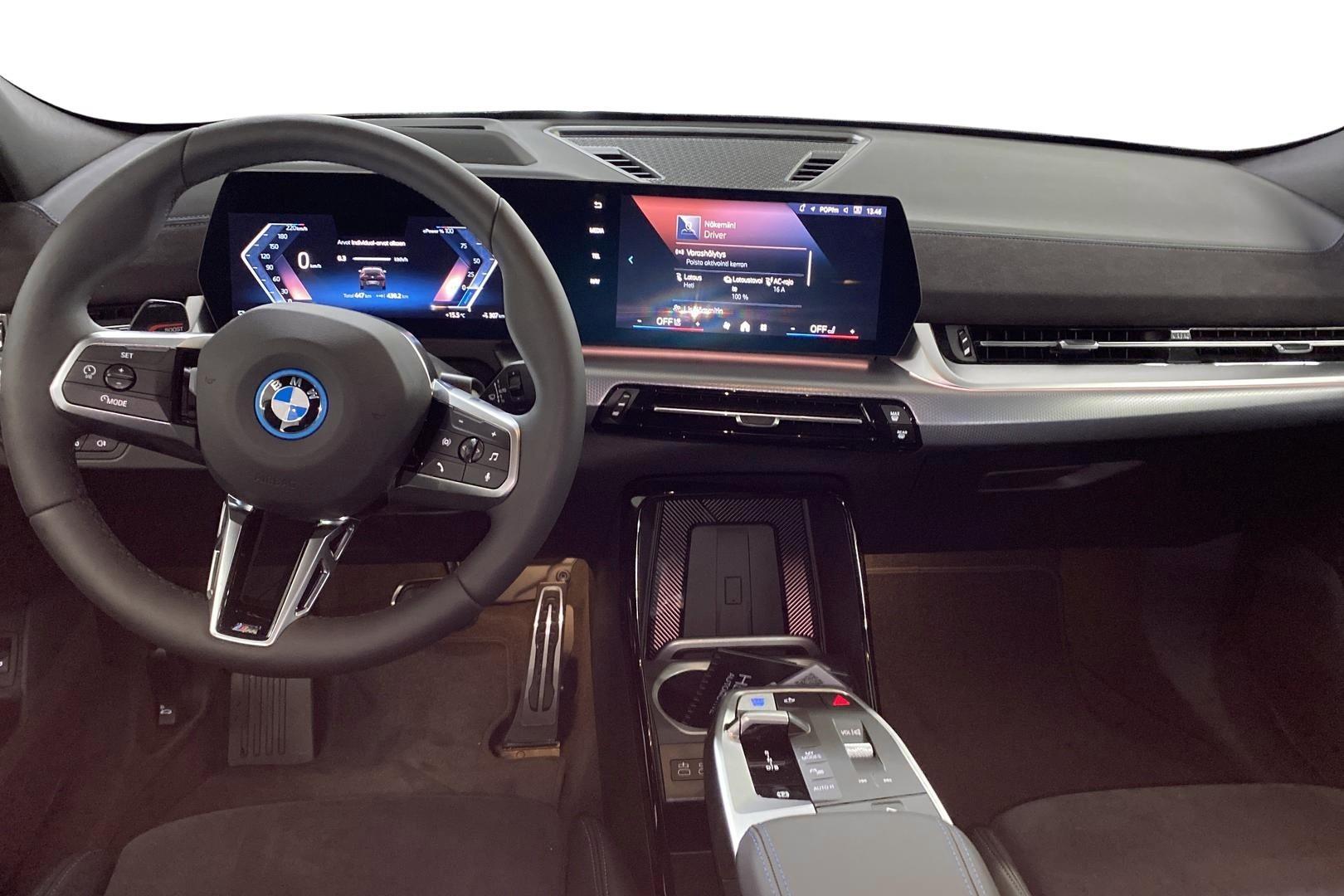 BMW iX2 11