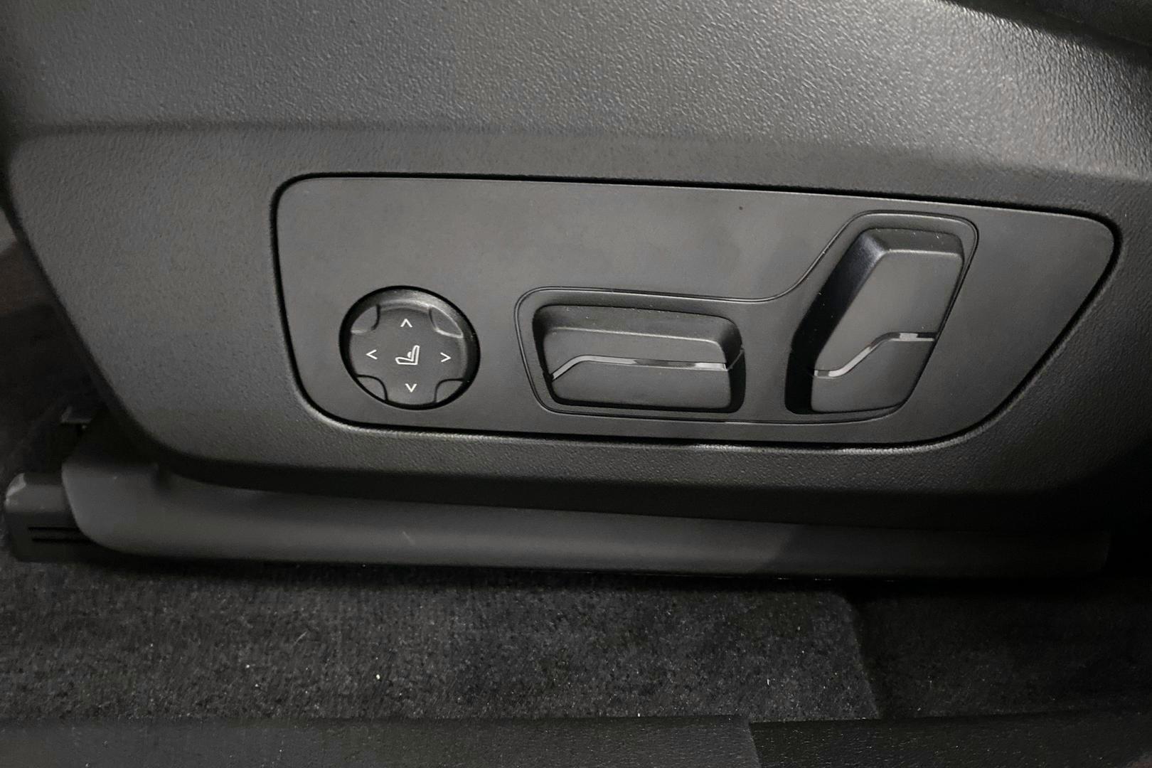 BMW iX2 20