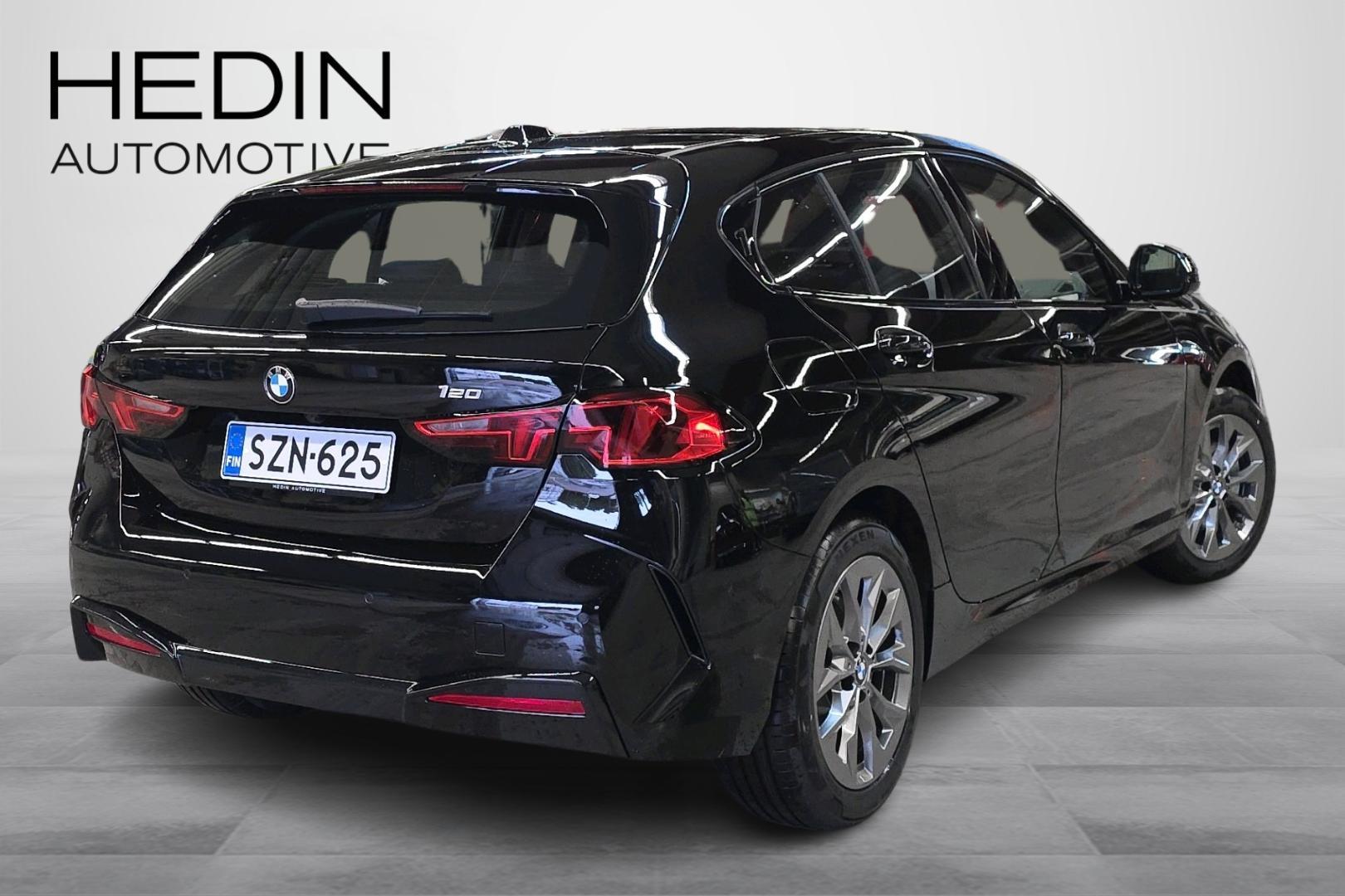 BMW 120 2026