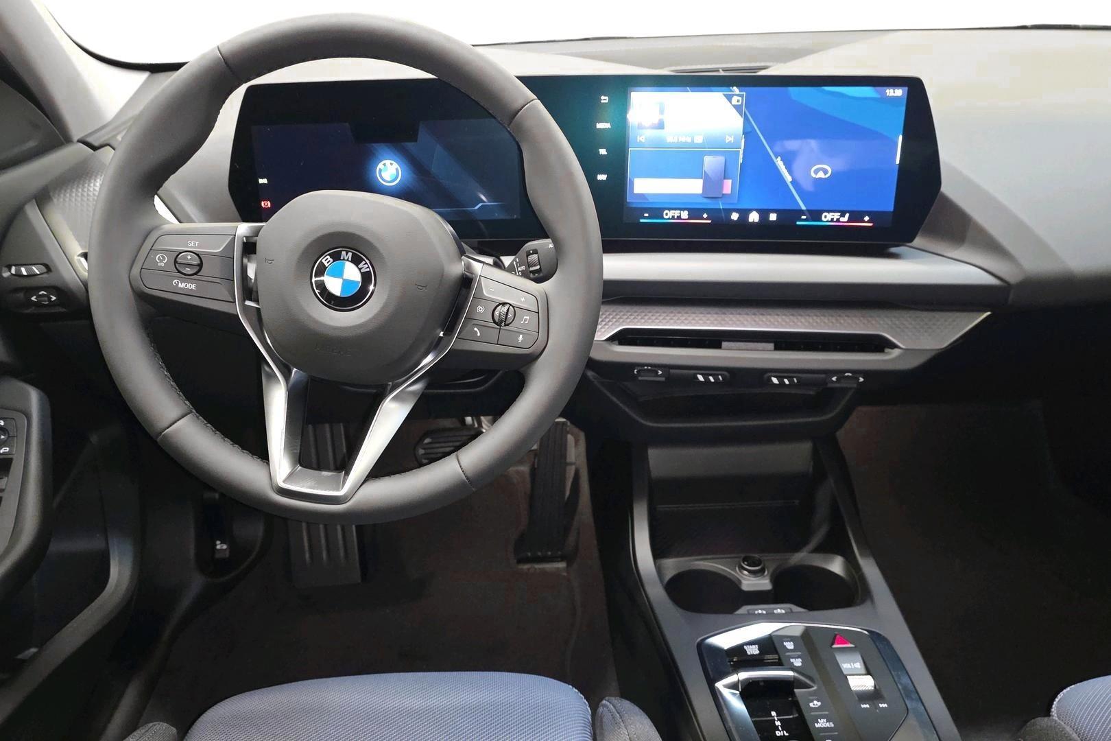 BMW 120 2026