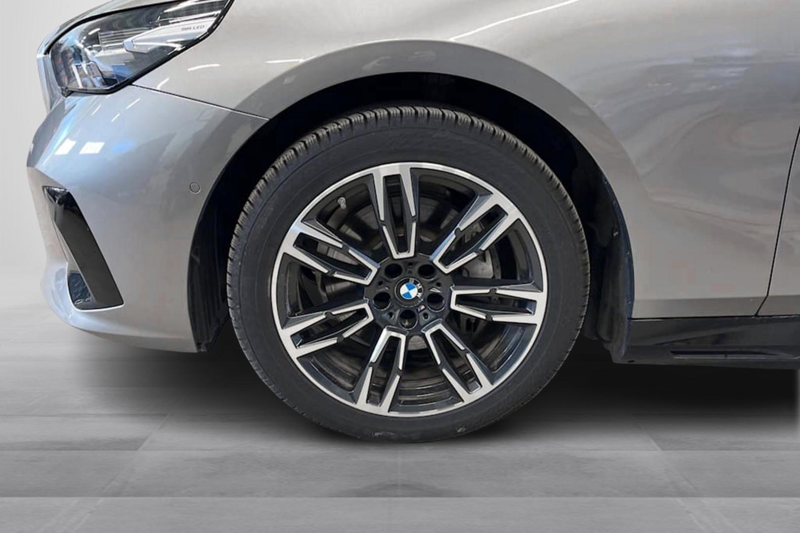 BMW i5 2026