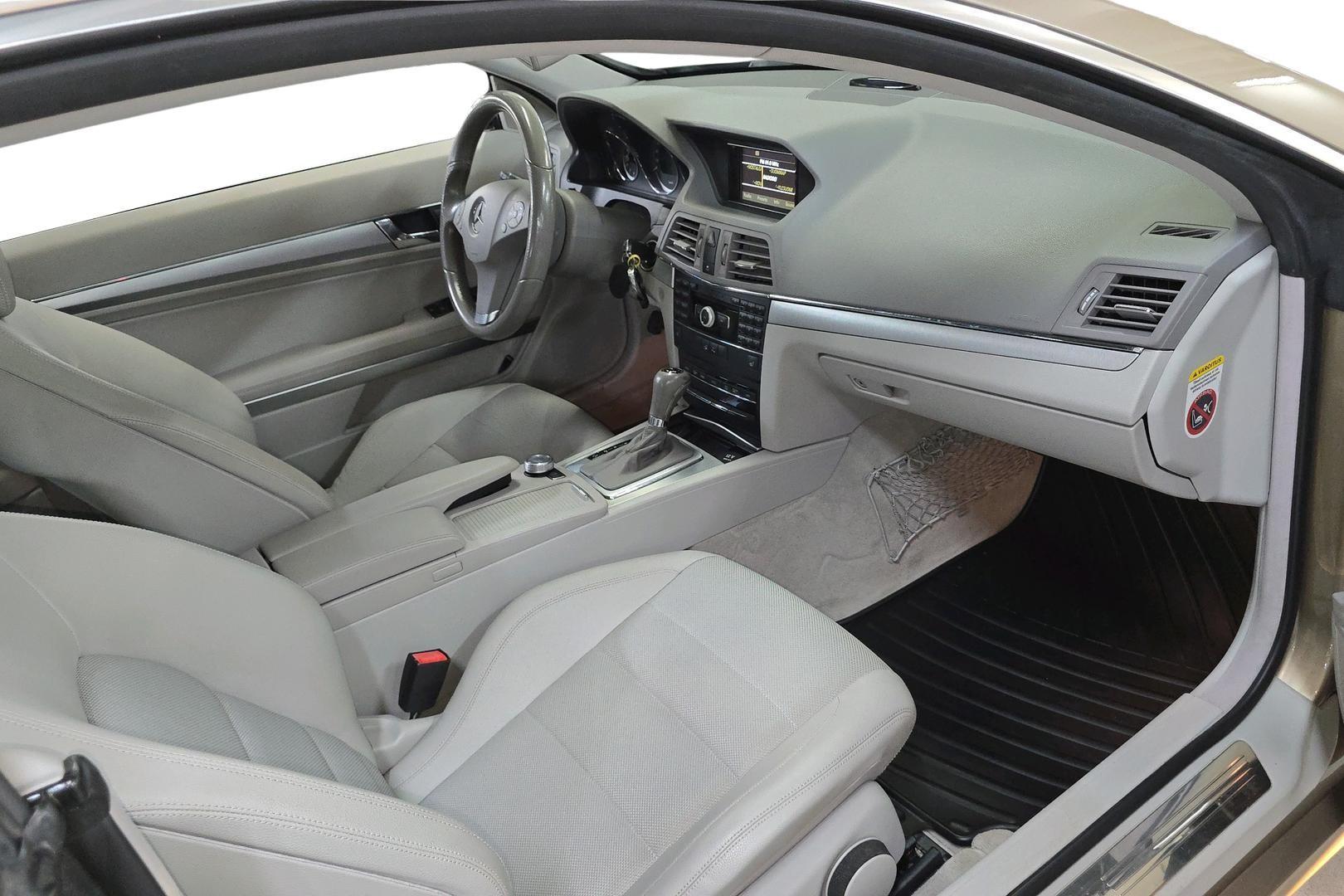 Mercedes-Benz E 2010