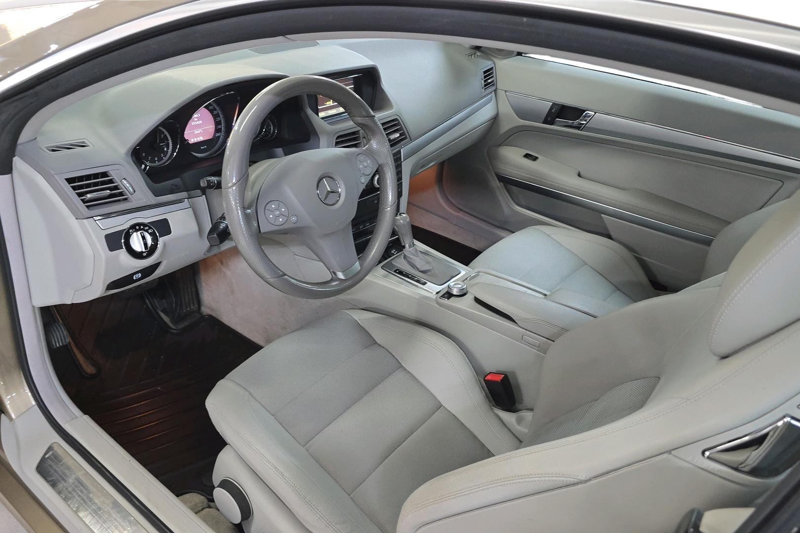 Mercedes-Benz E 2010