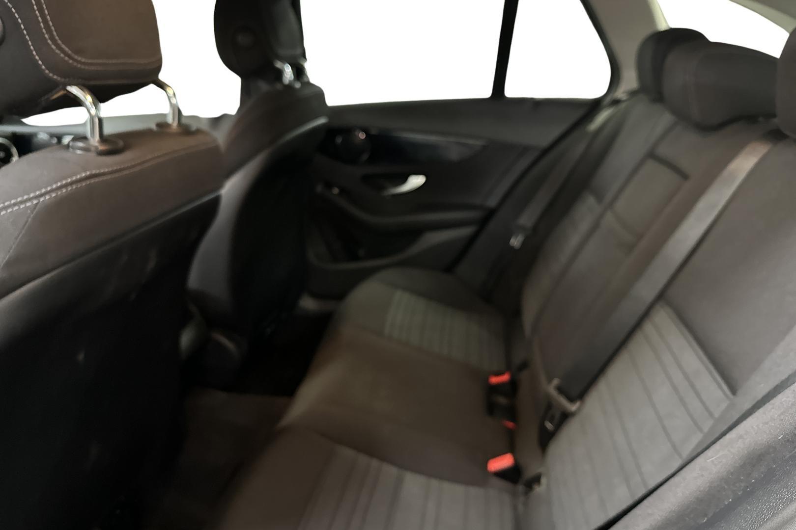 MERCEDES-BENZ C 2016