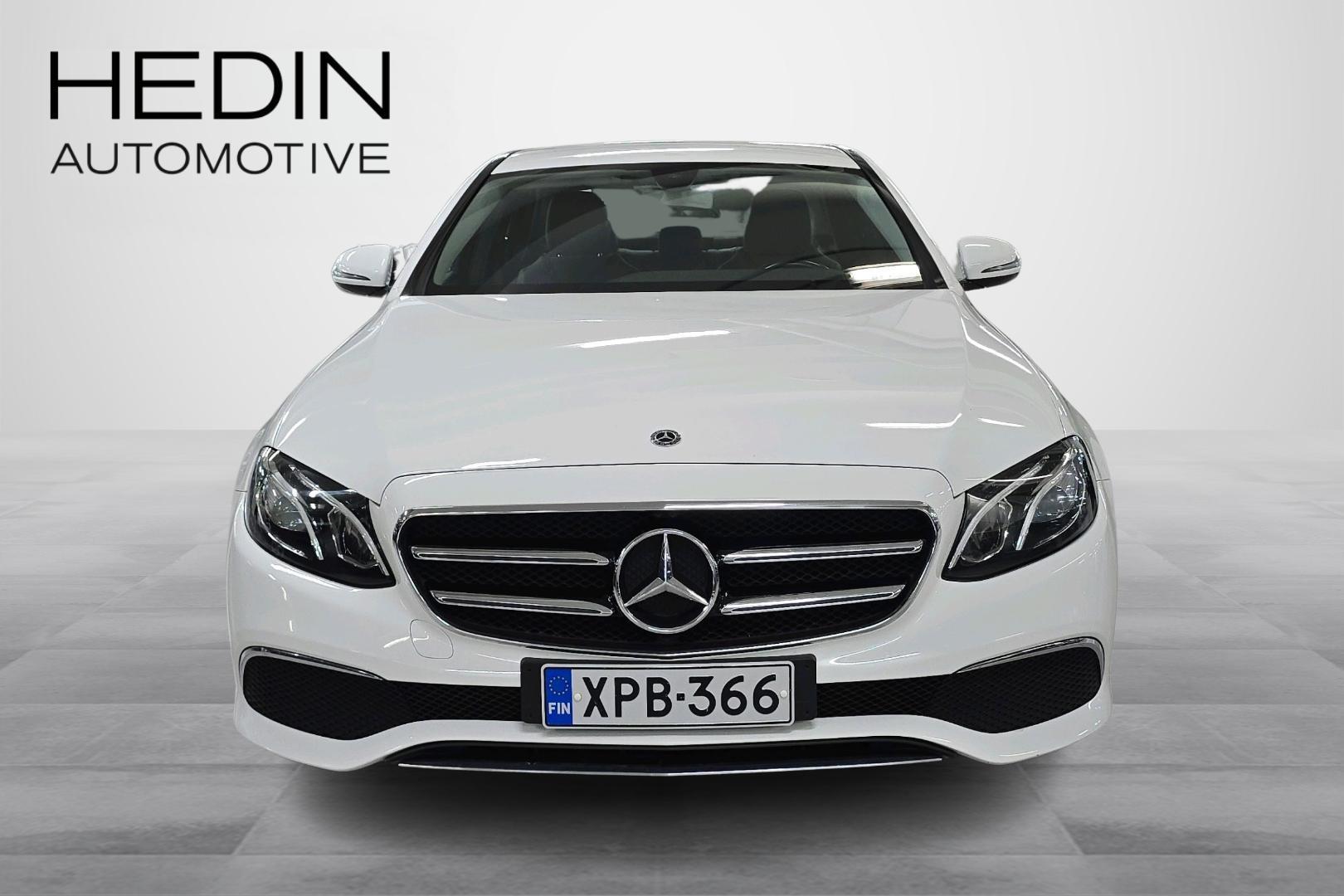 MERCEDES-BENZ E 2020