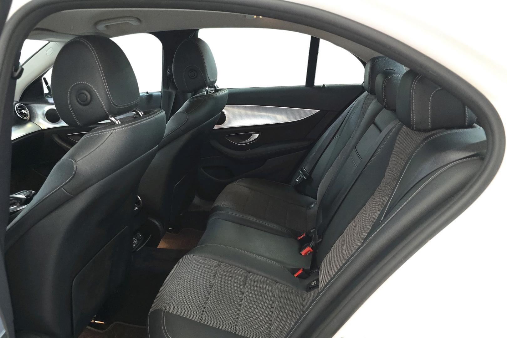 MERCEDES-BENZ E 2020