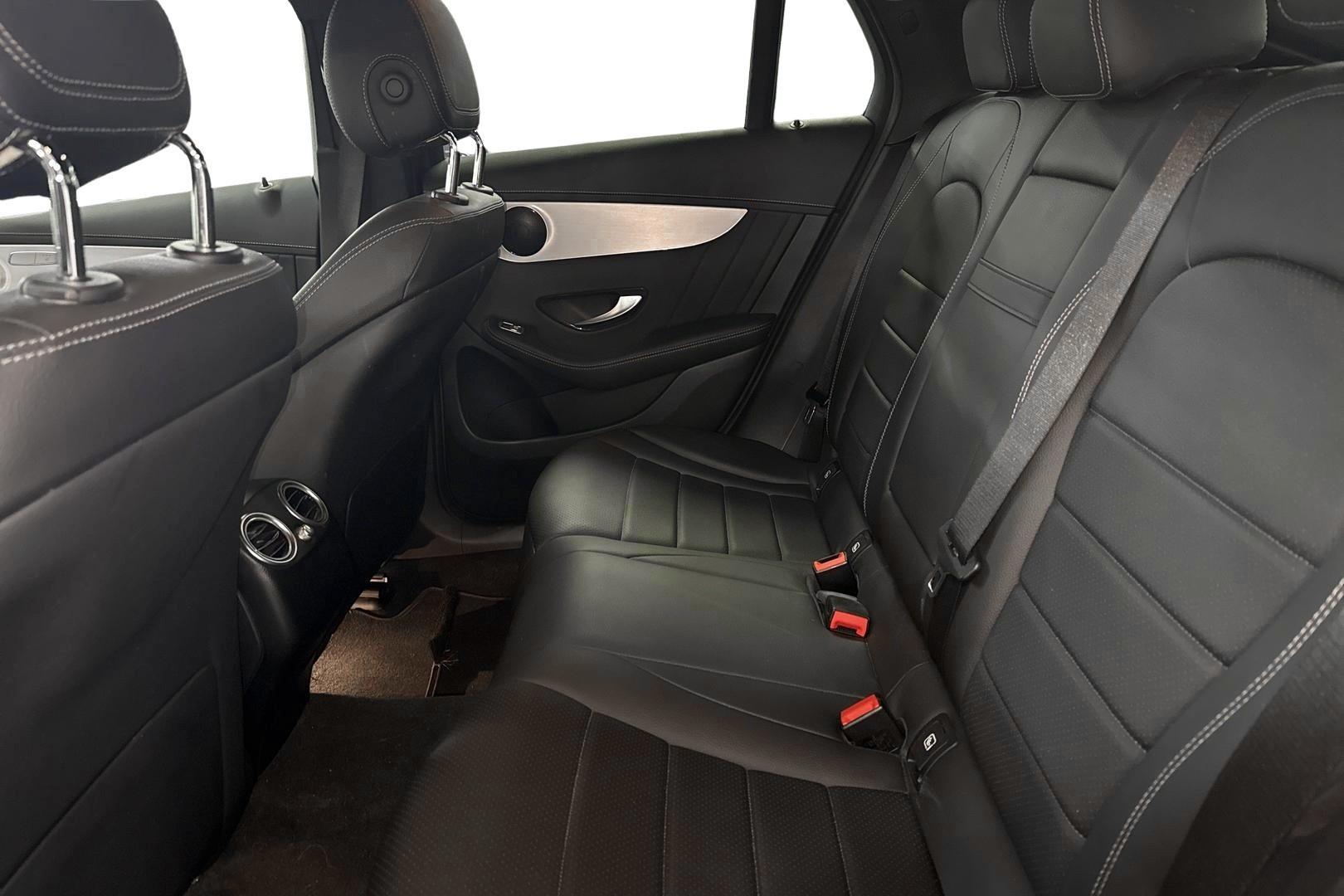 Mercedes-Benz GLC 2021