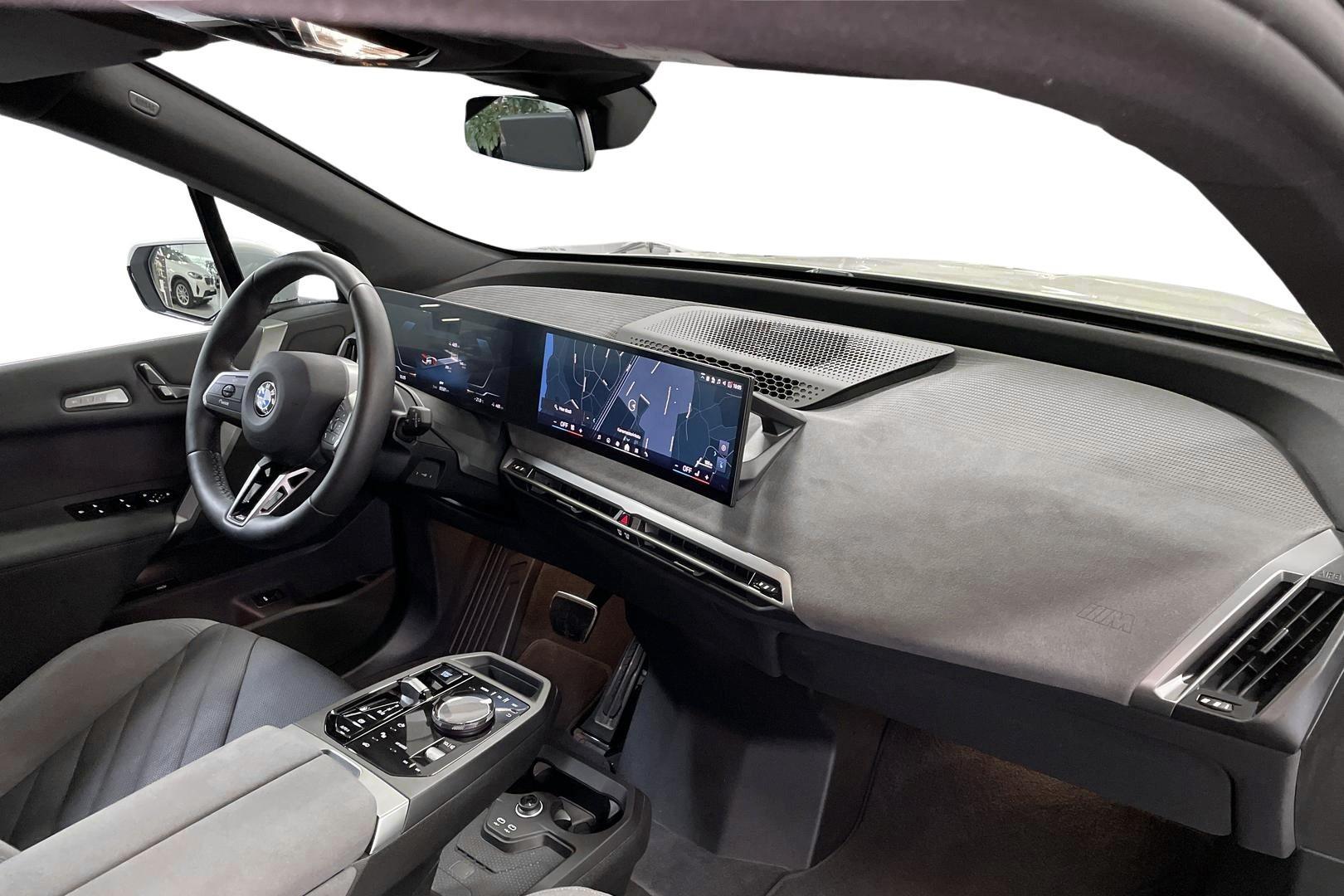 BMW iX 2025