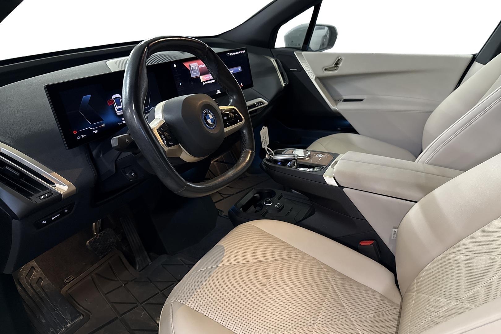 BMW iX 2023