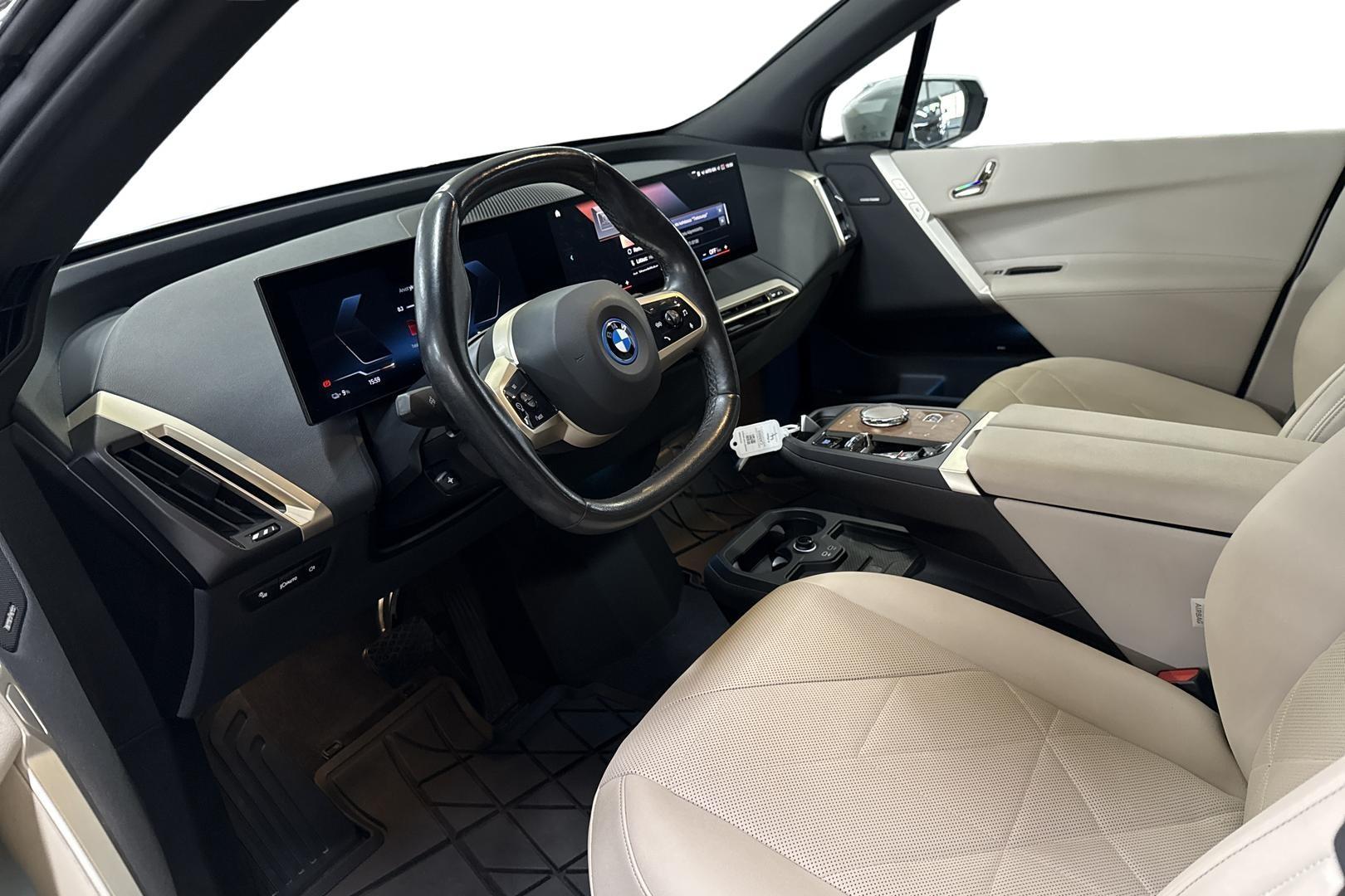 BMW iX 2023